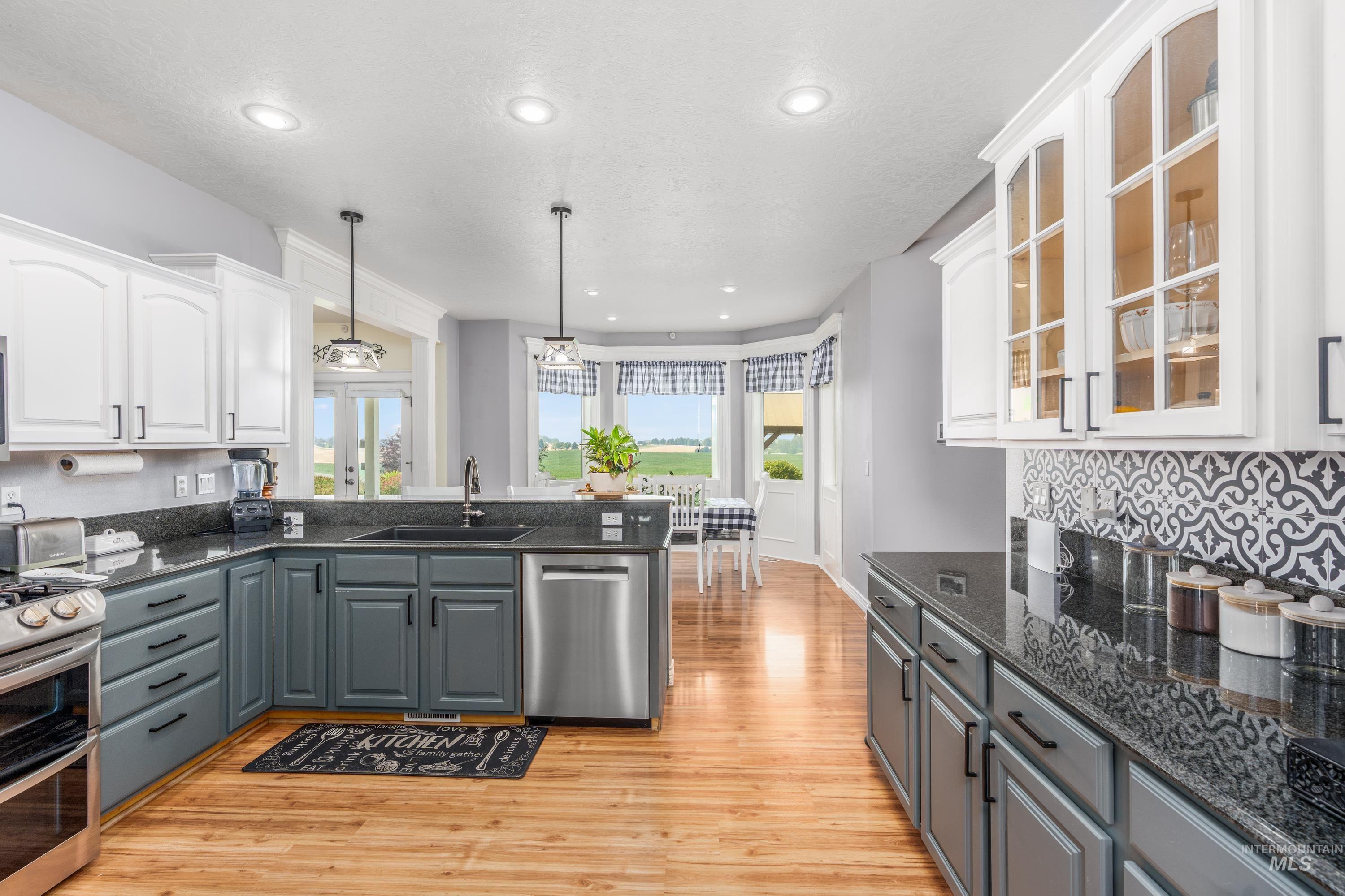 4865 N High Prairie Pl, Star, Idaho 83669, 4 Bedrooms, 3.5 Bathrooms, Residential For Sale, Price $1,250,000,MLS 98997095