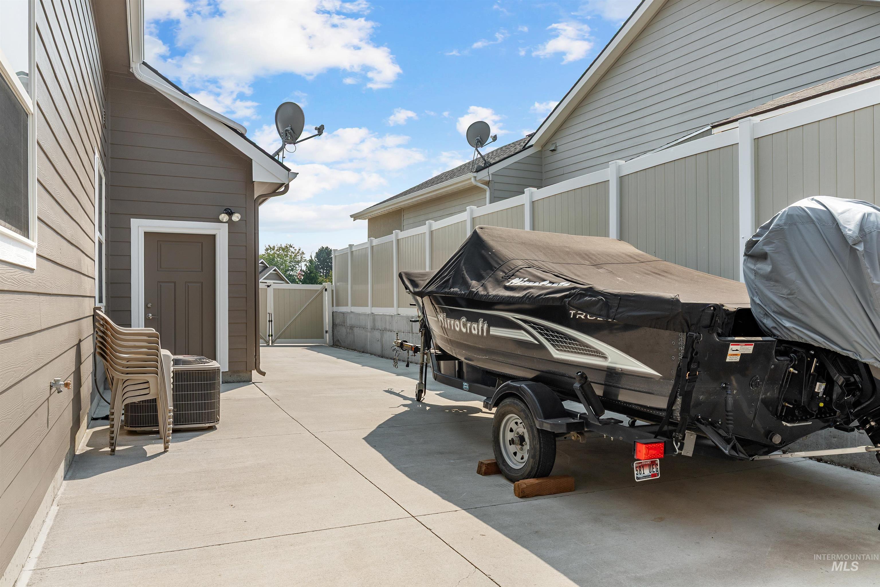 13451 S Stockbridge way, Nampa, Idaho 83686, 3 Bedrooms, 3 Bathrooms, Residential For Sale, Price $650,000,MLS 98997104