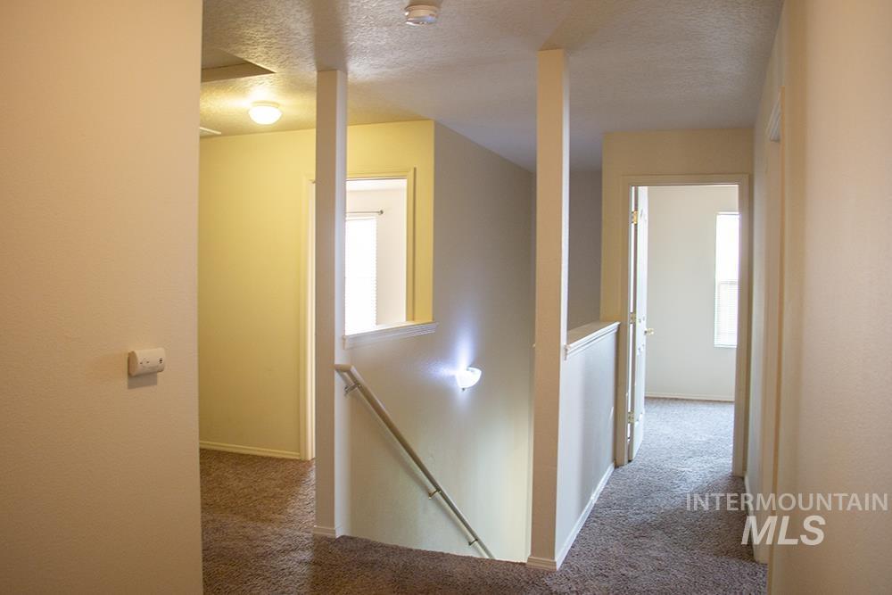37 N Willow Wind Way, Nampa, Idaho 83651, 5 Bedrooms, 2.5 Bathrooms, Residential For Sale, Price $463,000,MLS 98997105