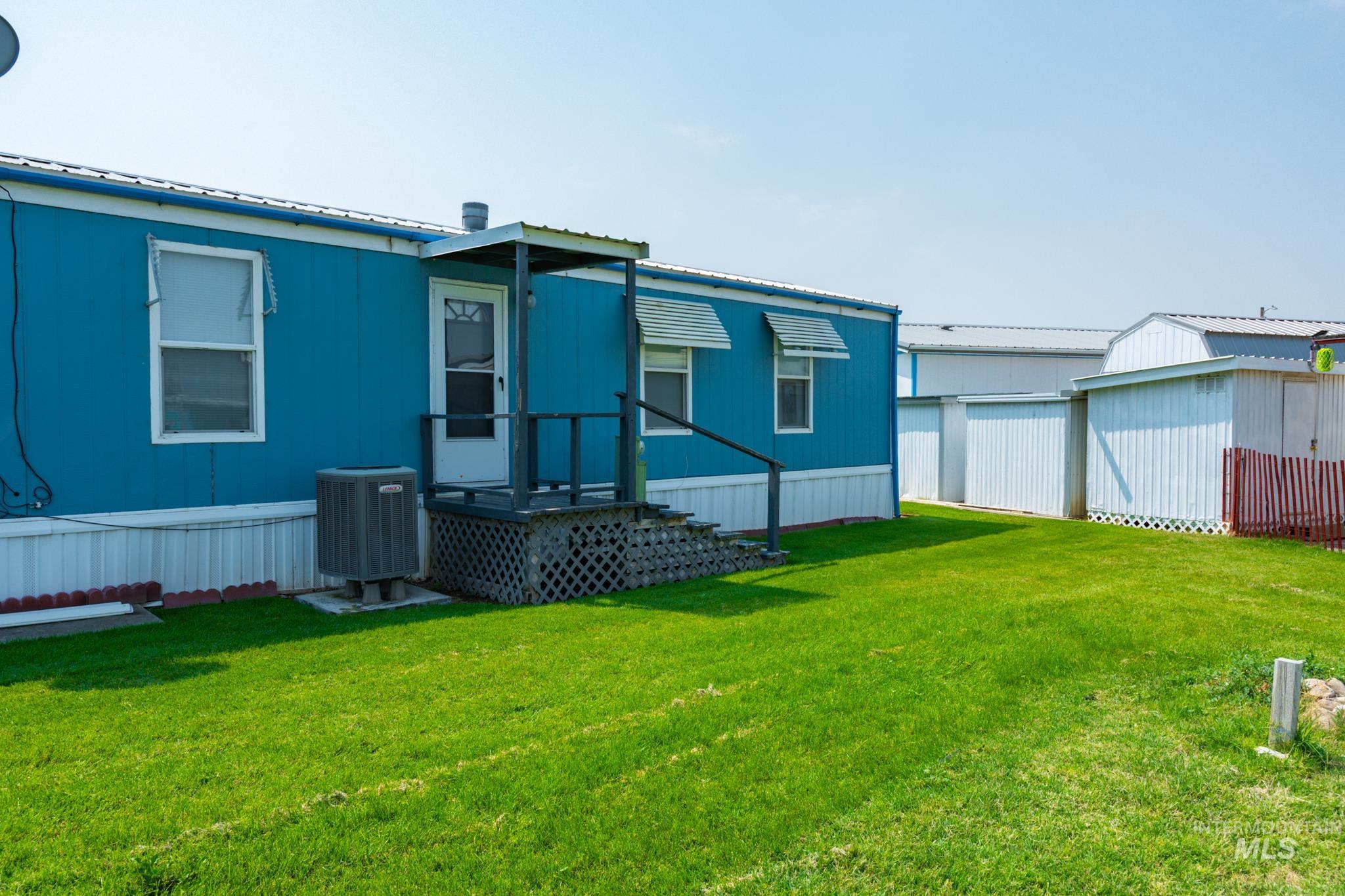 9 Freedom Dr., Ontario, Oregon 97914, 2 Bedrooms, 2 Bathrooms, Residential For Sale, Price $64,500, 98997106