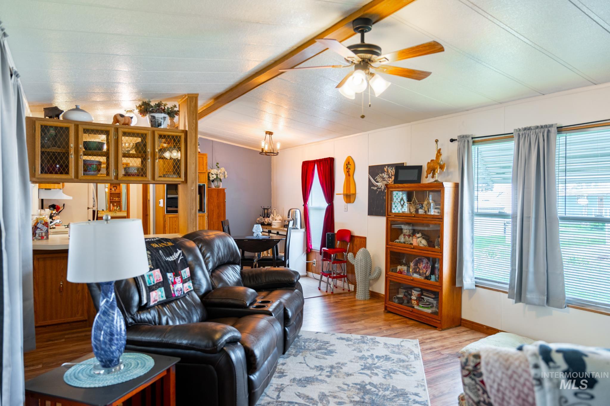 9 Freedom Dr., Ontario, Oregon 97914, 2 Bedrooms, 2 Bathrooms, Residential For Sale, Price $64,500, 98997106