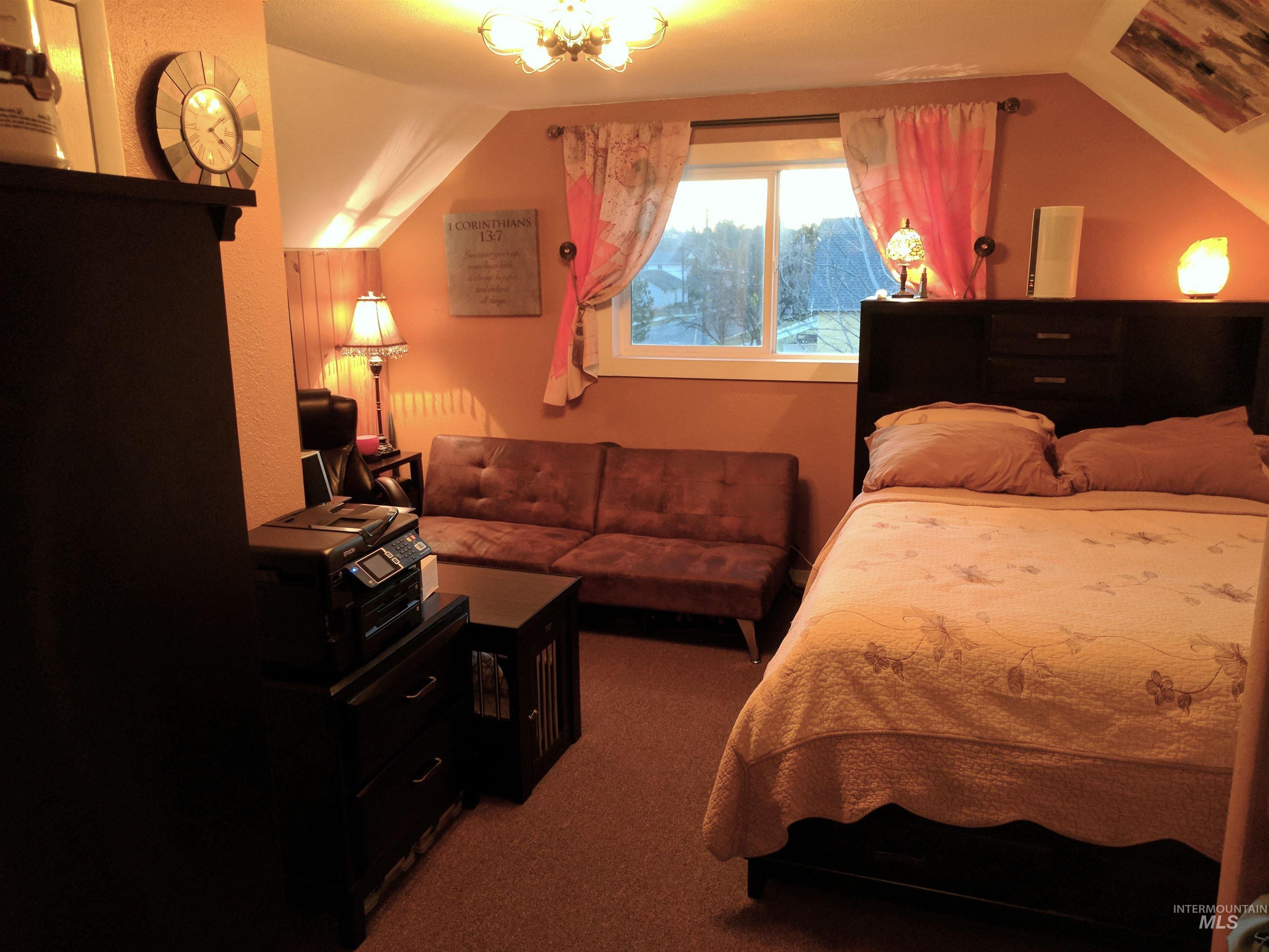 1936 E F St, Moscow, Idaho 83843, 3 Bedrooms, 1 Bathroom, Residential For Sale, Price $310,000,MLS 98997107