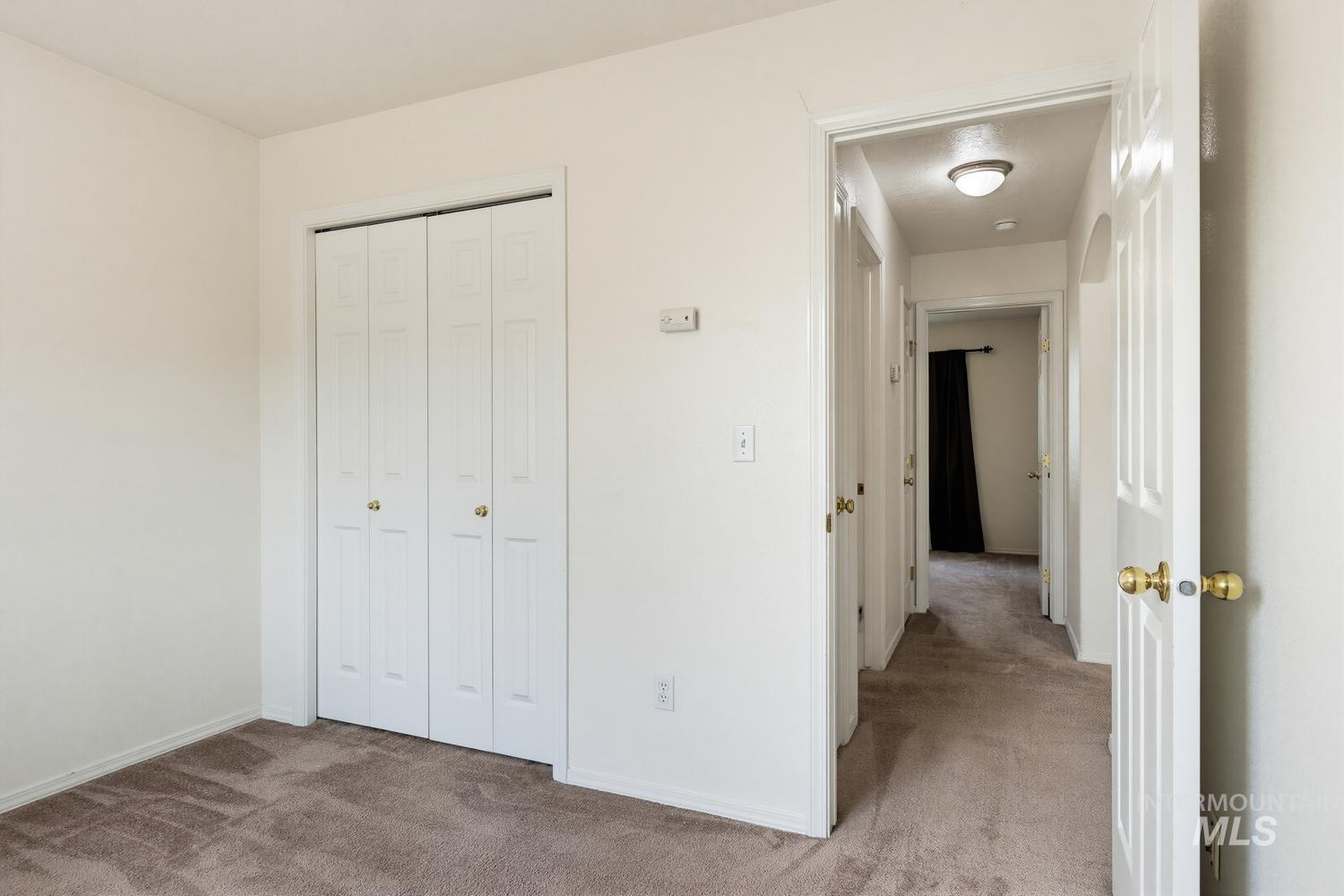 8156 W Orbit Dr, Boise, Idaho 83709, 3 Bedrooms, 2 Bathrooms, Residential For Sale, Price $440,000,MLS 98997109