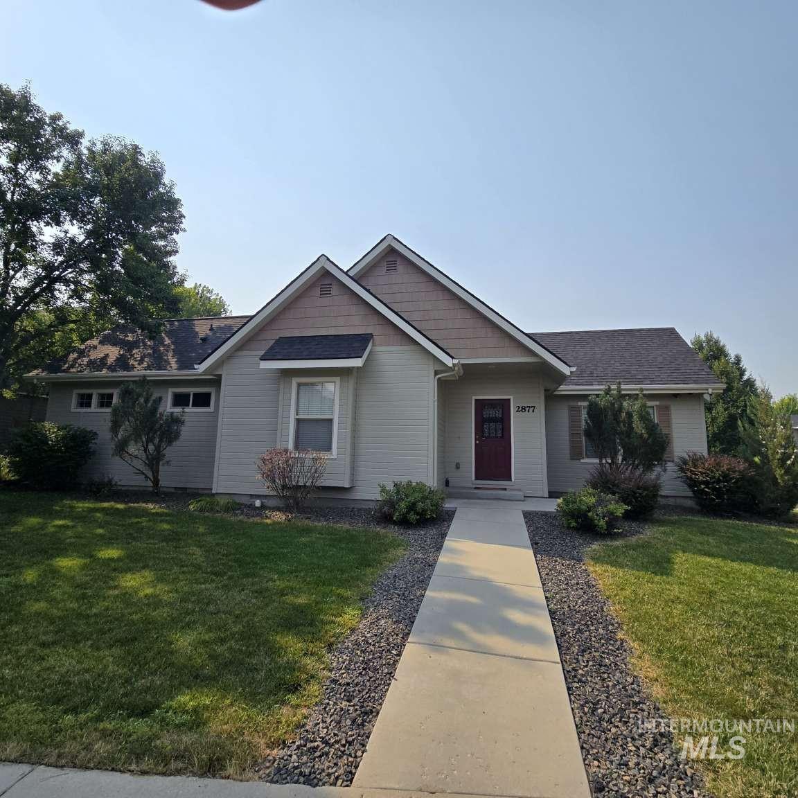 2877 E Shadowwolf Dr, Eagle, Idaho 83616, 3 Bedrooms, 2.5 Bathrooms, Residential For Sale, Price $624,000,MLS 98997114