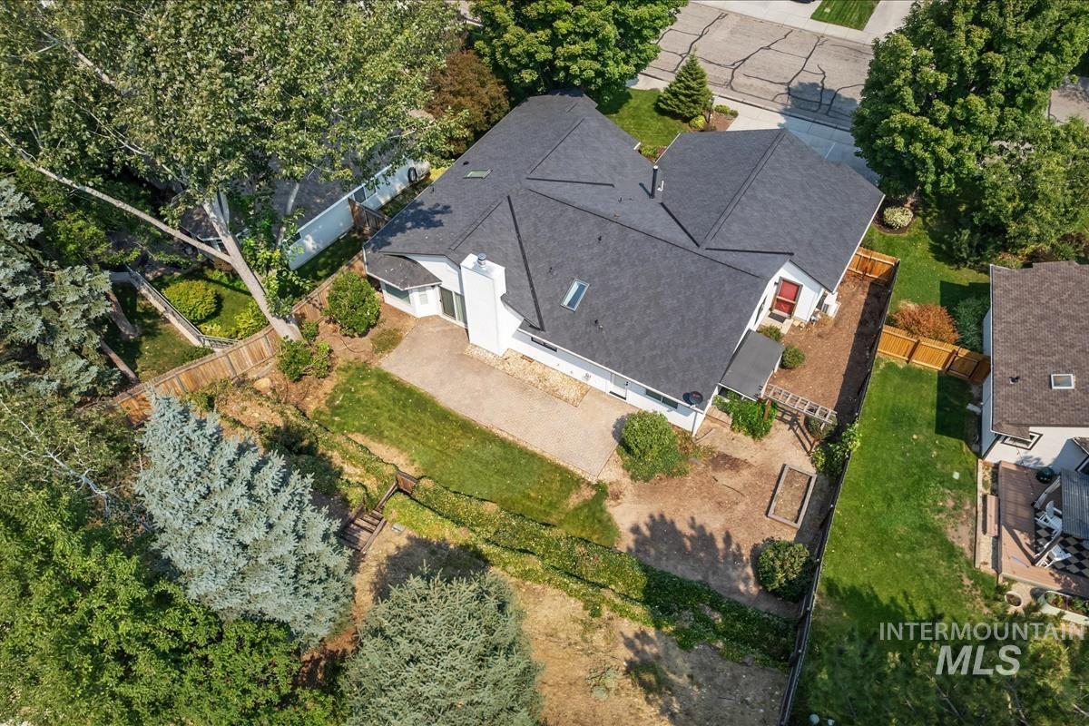 3787 E Shady Glen Dr, Boise, Idaho 83706, 3 Bedrooms, 2 Bathrooms, Residential For Sale, Price $749,900,MLS 98997120
