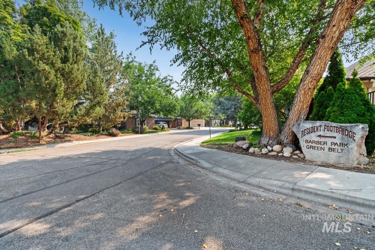 3787 E Shady Glen Dr, Boise, Idaho 83706, 3 Bedrooms, 2 Bathrooms, Residential For Sale, Price $749,900,MLS 98997120