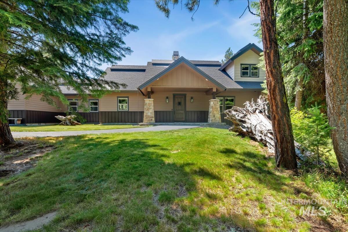 33 Sundance, McCall, Idaho 83638, 3 Bedrooms, 3.5 Bathrooms, Residential For Sale, Price $2,495,000,MLS 98997122