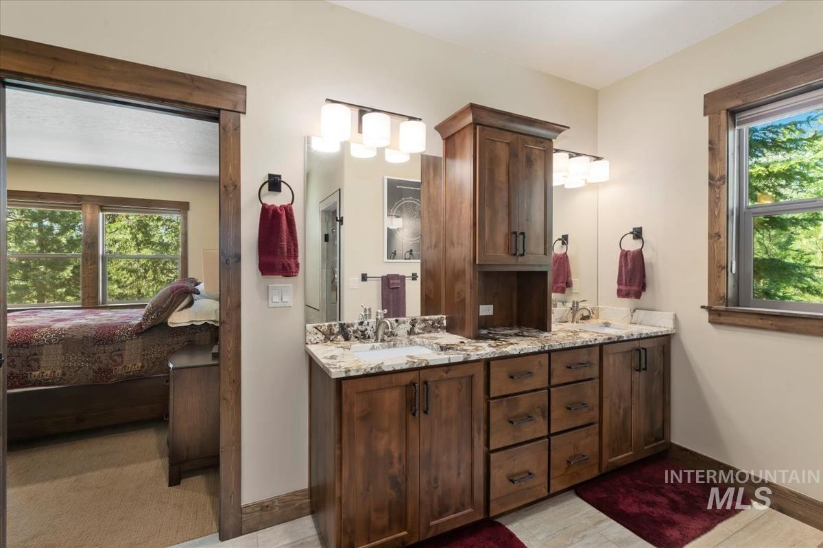 33 Sundance, McCall, Idaho 83638, 3 Bedrooms, 3.5 Bathrooms, Residential For Sale, Price $2,495,000,MLS 98997122