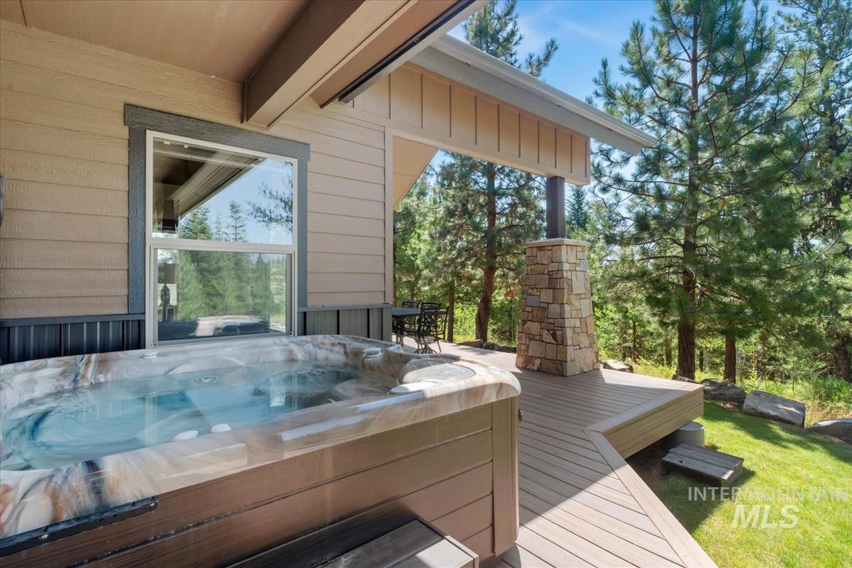 33 Sundance, McCall, Idaho 83638, 3 Bedrooms, 3.5 Bathrooms, Residential For Sale, Price $2,495,000,MLS 98997122