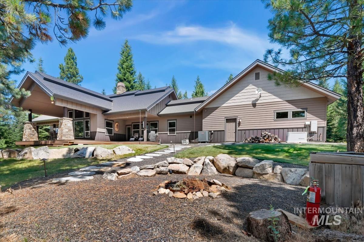 33 Sundance, McCall, Idaho 83638, 3 Bedrooms, 3.5 Bathrooms, Residential For Sale, Price $2,495,000,MLS 98997122