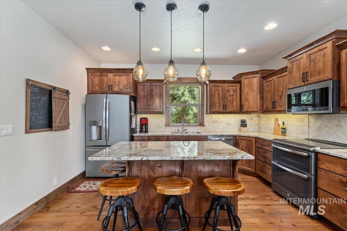 33 Sundance, McCall, Idaho 83638, 3 Bedrooms, 3.5 Bathrooms, Residential For Sale, Price $2,495,000,MLS 98997122