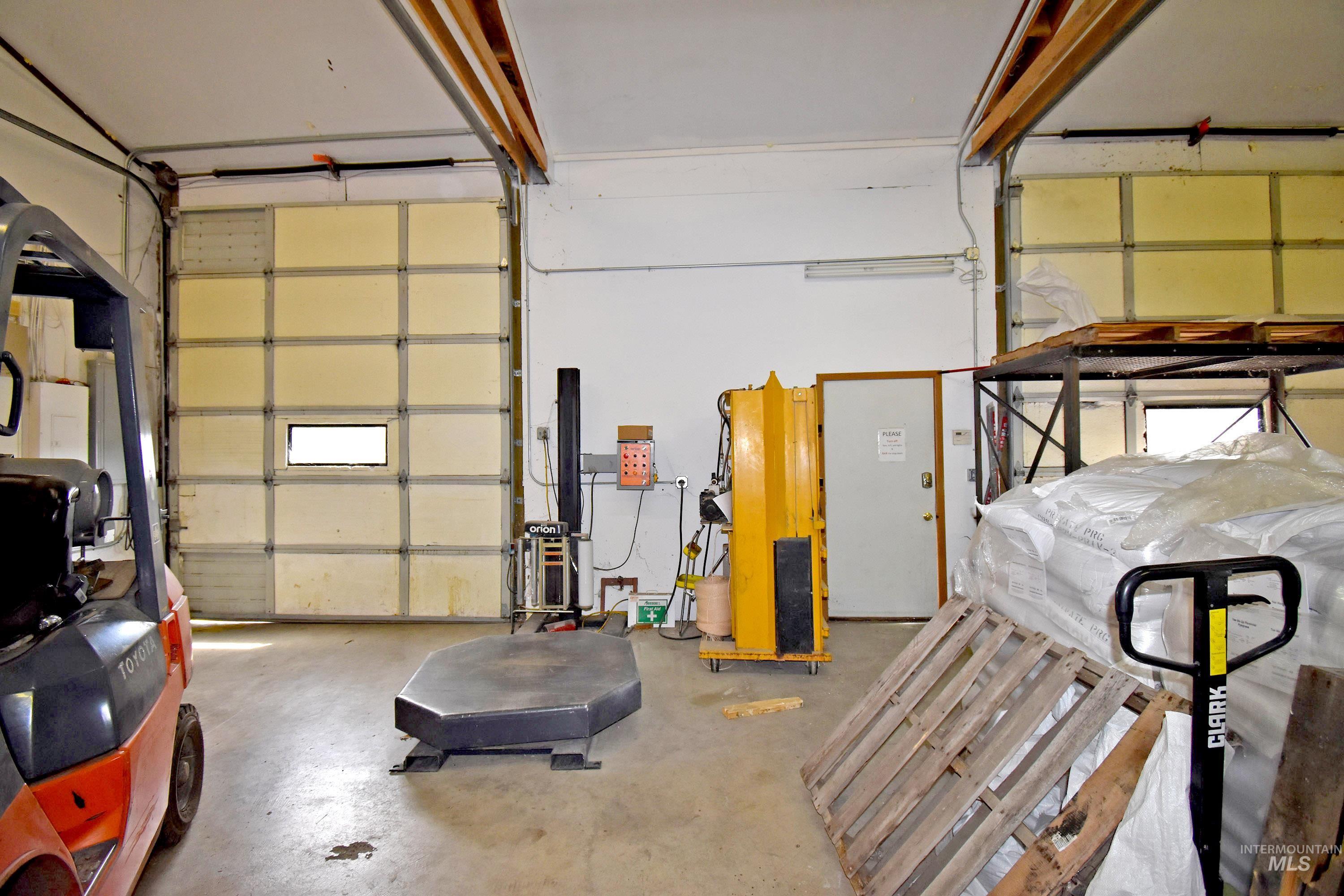 1337 Highland Avenue, Clarkston, Washington 99403, Business/Commercial For Sale, Price $275,000, 98997123