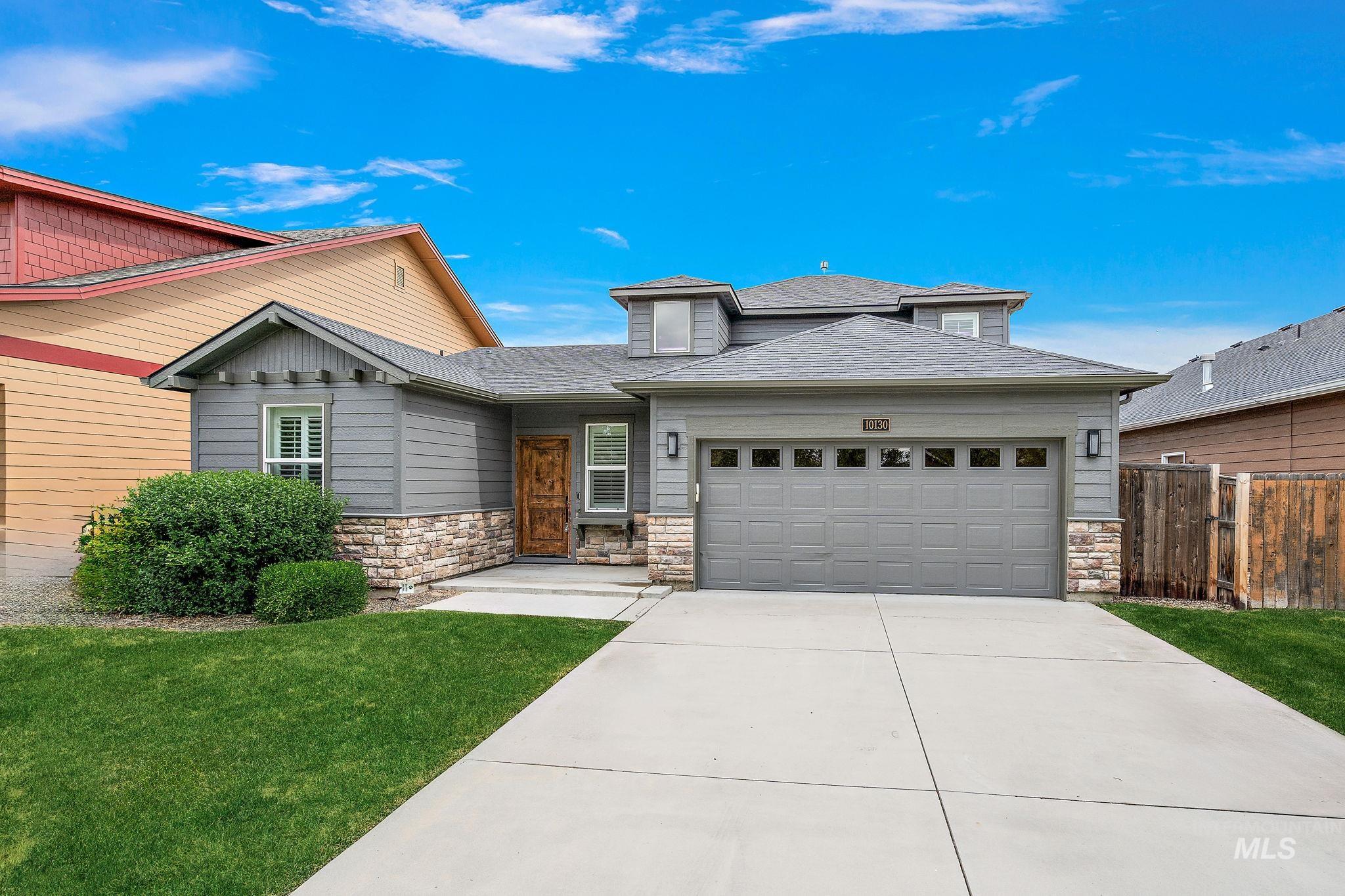 10130 W Brownstone Dr, Boise, Idaho 83709, 4 Bedrooms, 2.5 Bathrooms, Residential For Sale, Price $499,990,MLS 98997126