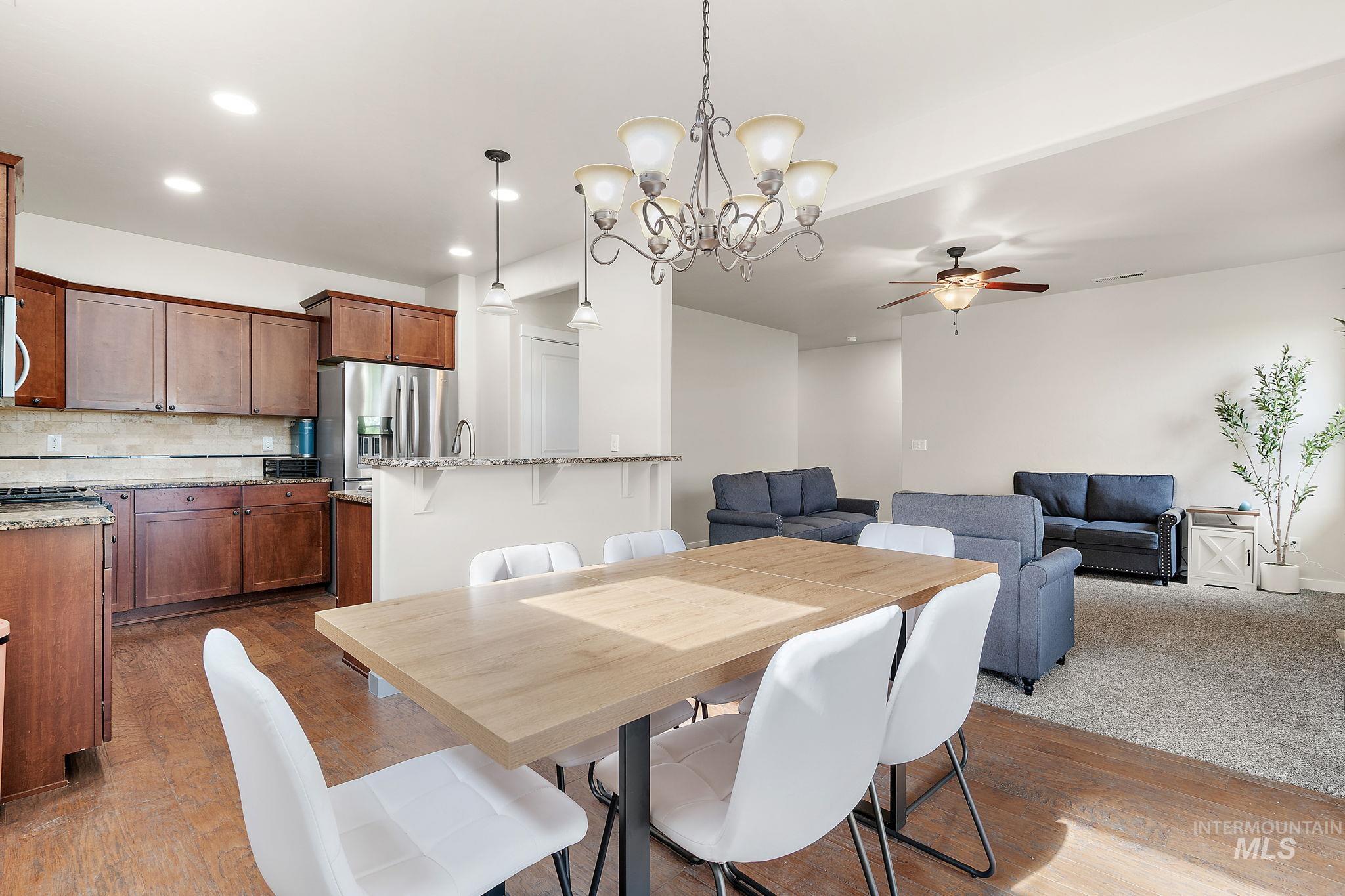 10130 W Brownstone Dr, Boise, Idaho 83709, 4 Bedrooms, 2.5 Bathrooms, Residential For Sale, Price $499,990,MLS 98997126