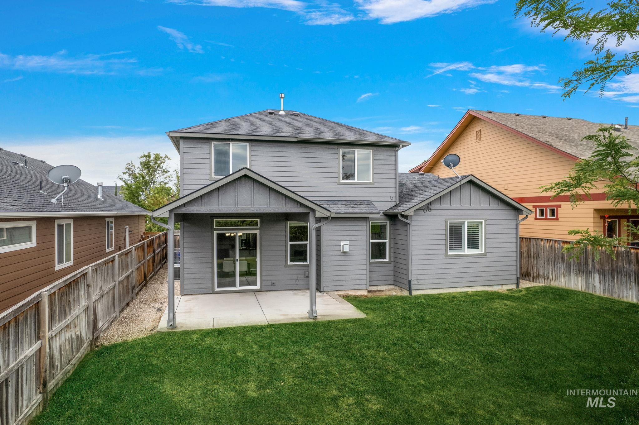 10130 W Brownstone Dr, Boise, Idaho 83709, 4 Bedrooms, 2.5 Bathrooms, Residential For Sale, Price $499,990,MLS 98997126