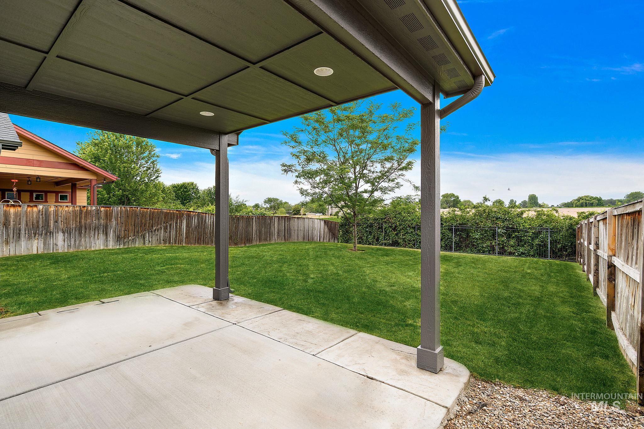 10130 W Brownstone Dr, Boise, Idaho 83709, 4 Bedrooms, 2.5 Bathrooms, Residential For Sale, Price $499,990,MLS 98997126