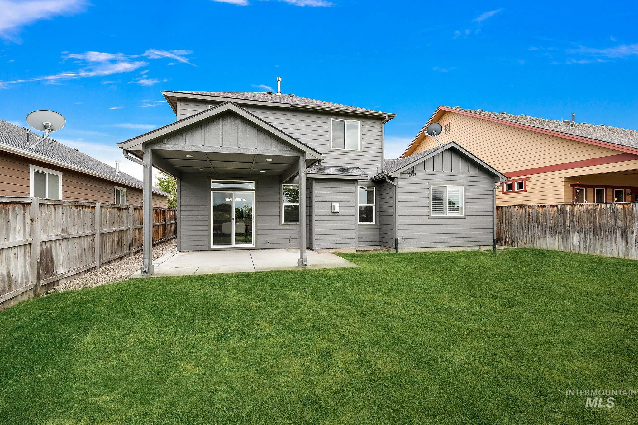 10130 W Brownstone Dr, Boise, Idaho 83709, 4 Bedrooms, 2.5 Bathrooms, Residential For Sale, Price $499,990,MLS 98997126