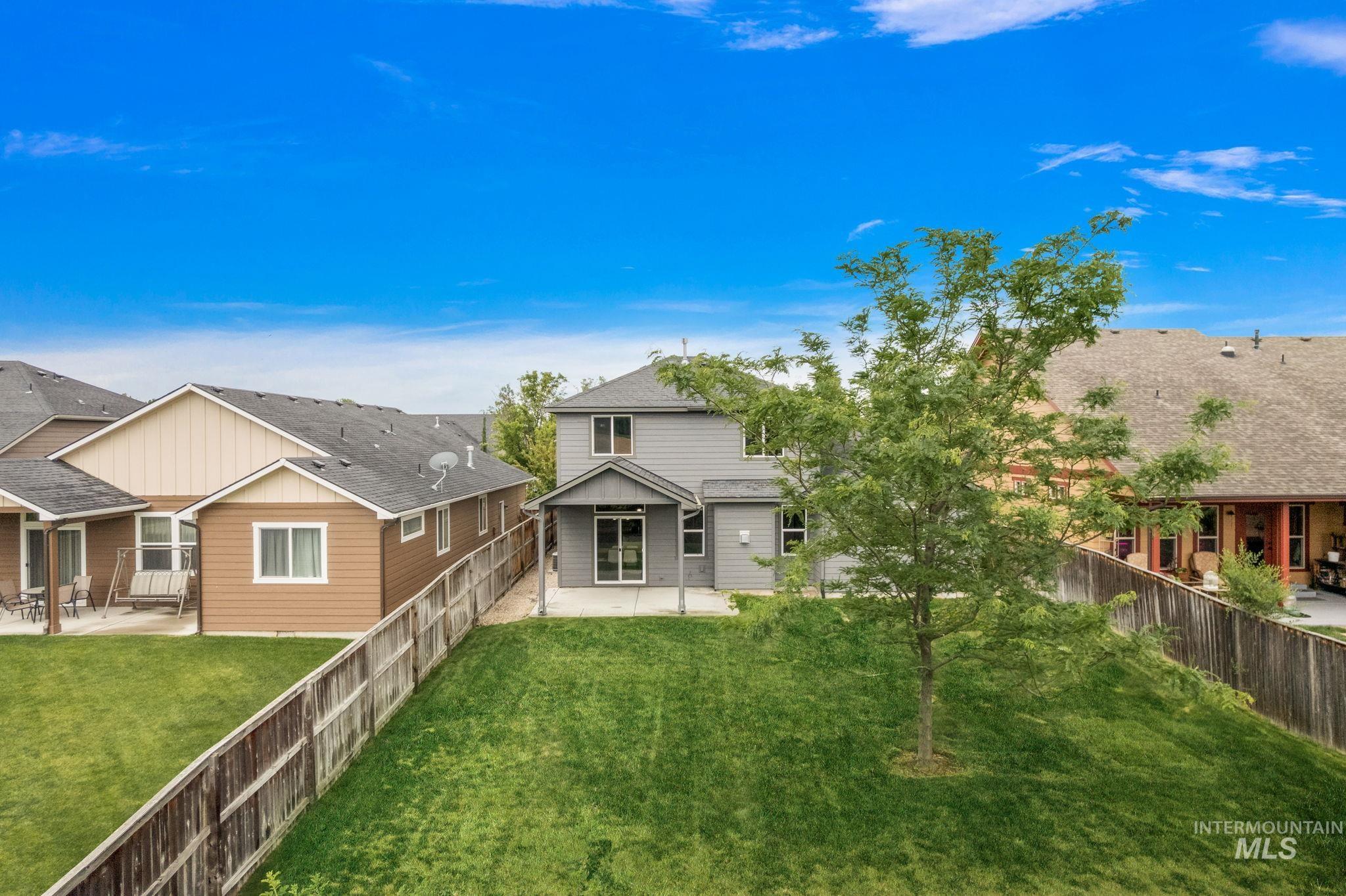 10130 W Brownstone Dr, Boise, Idaho 83709, 4 Bedrooms, 2.5 Bathrooms, Residential For Sale, Price $499,990,MLS 98997126