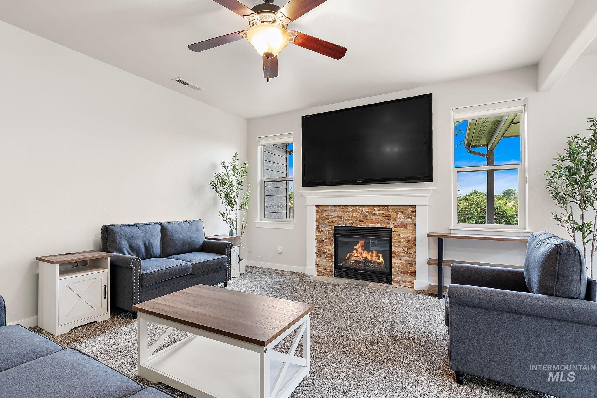 10130 W Brownstone Dr, Boise, Idaho 83709, 4 Bedrooms, 2.5 Bathrooms, Residential For Sale, Price $499,990,MLS 98997126