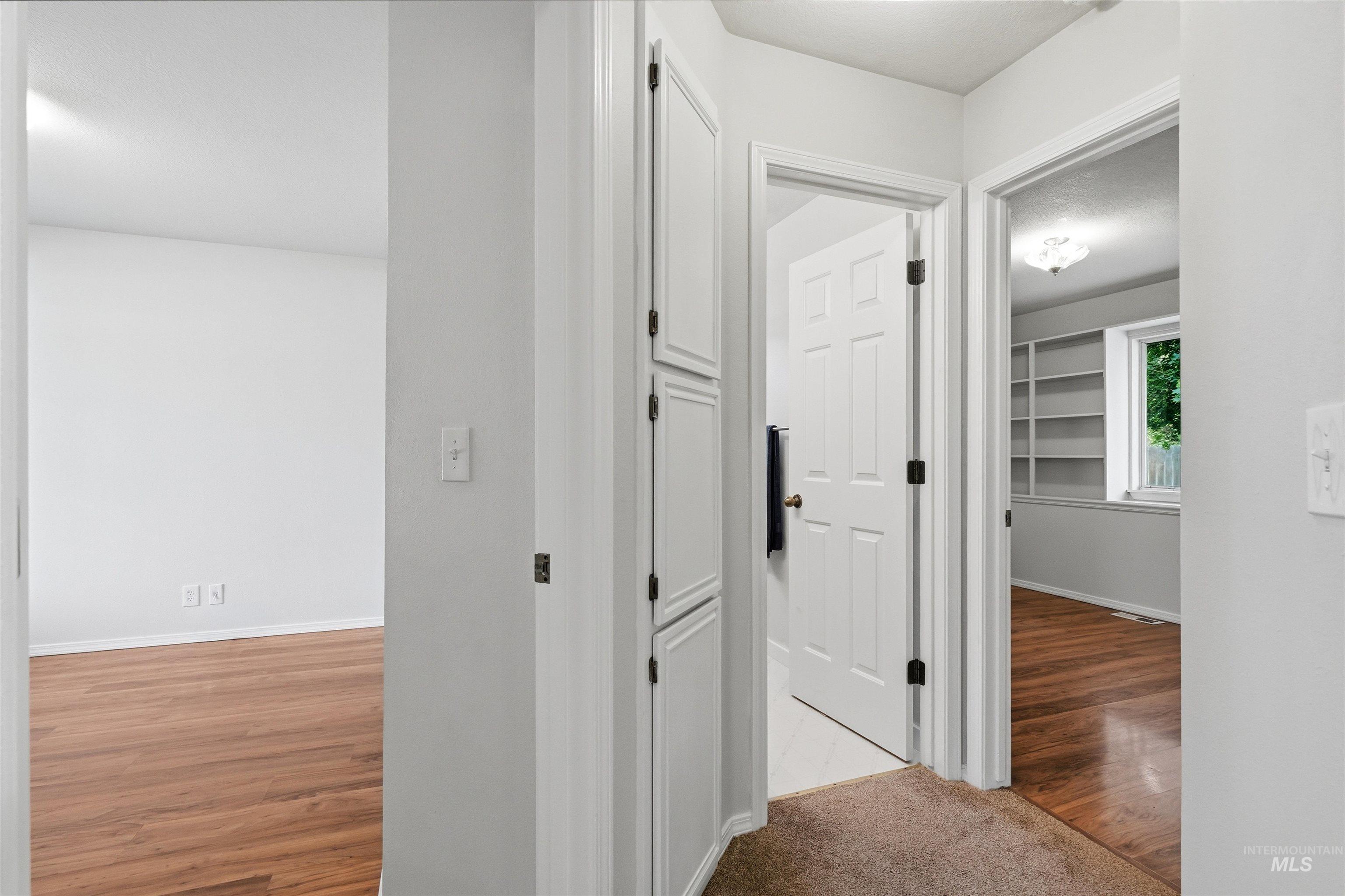 10045 W Lupine St, Boise, Idaho 83704, 3 Bedrooms, 2 Bathrooms, Residential For Sale, Price $424,900,MLS 98997129