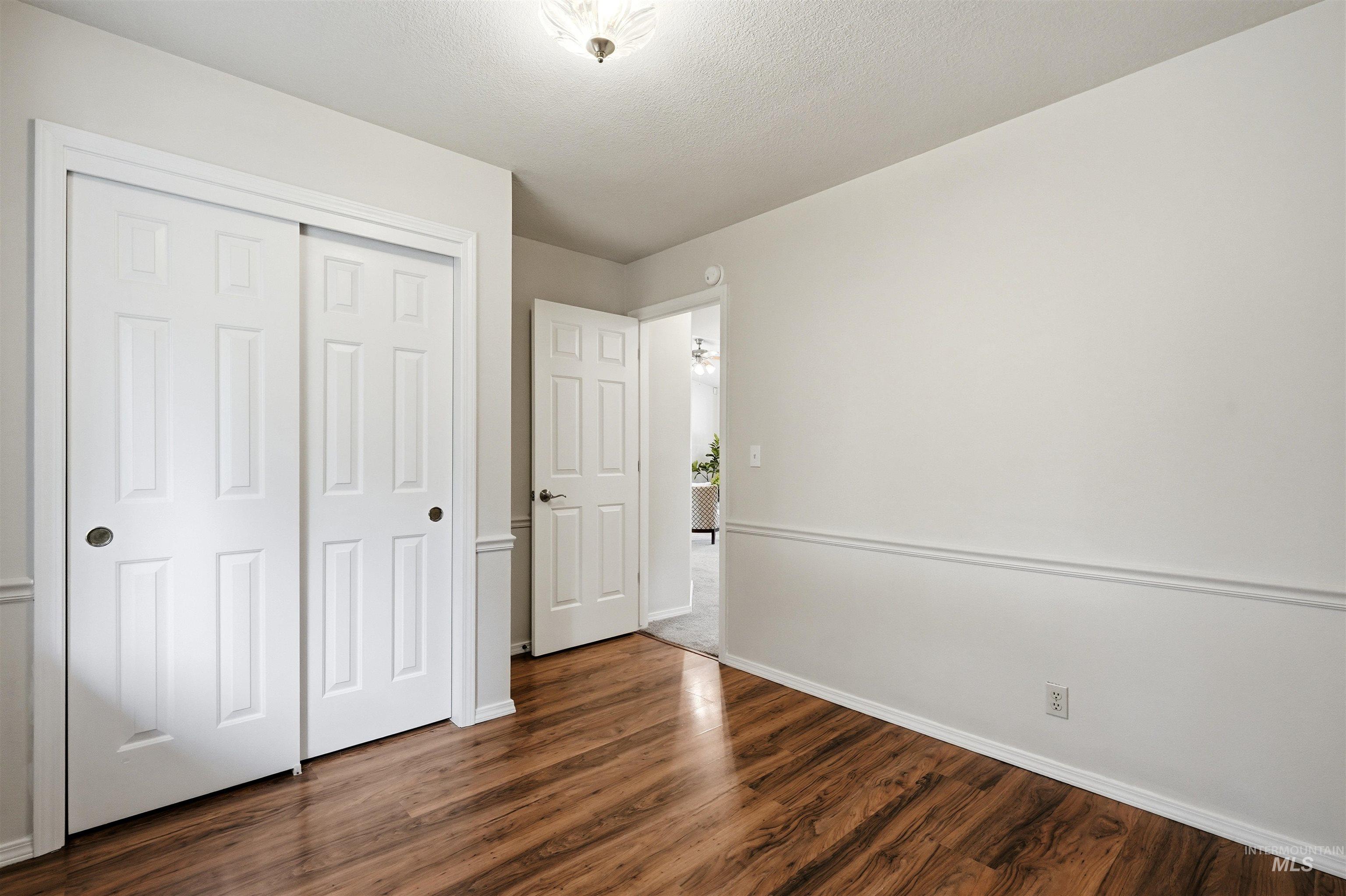 10045 W Lupine St, Boise, Idaho 83704, 3 Bedrooms, 2 Bathrooms, Residential For Sale, Price $424,900,MLS 98997129
