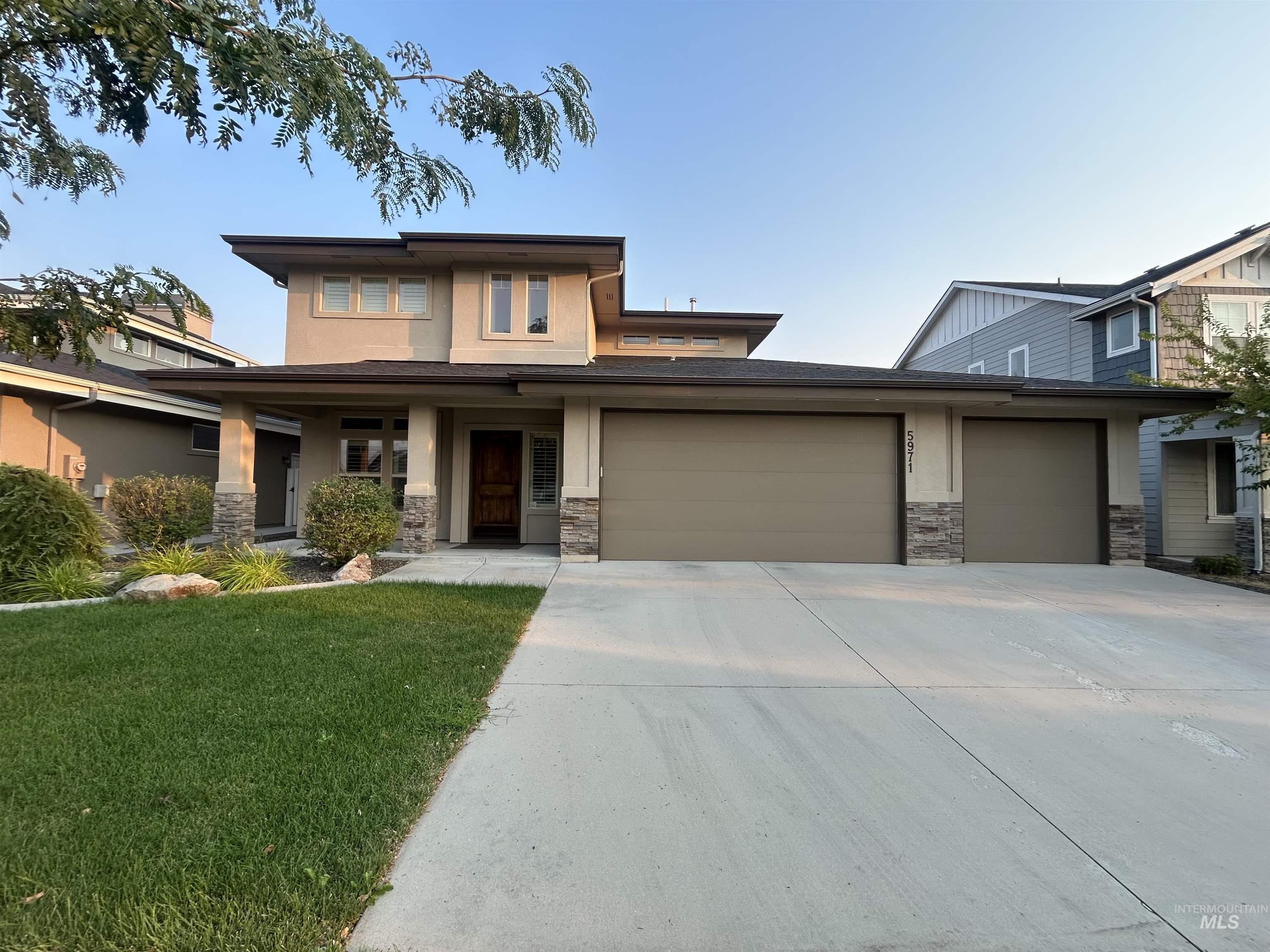 5971 E Black Gold St, Boise, Idaho 83716, 5 Bedrooms, 2.5 Bathrooms, Residential For Sale, Price $750,000,MLS 98997131