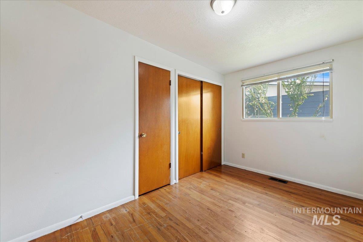 6315 W Dorian Street, Boise, Idaho 83709, 3 Bedrooms, 1 Bathroom, Residential For Sale, Price $319,900,MLS 98997132