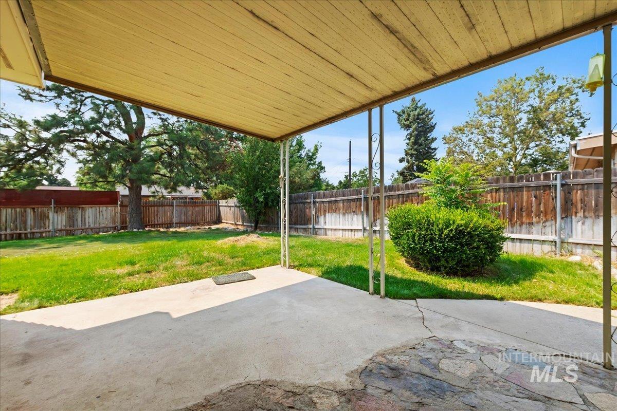 6315 W Dorian Street, Boise, Idaho 83709, 3 Bedrooms, 1 Bathroom, Residential For Sale, Price $319,900,MLS 98997132