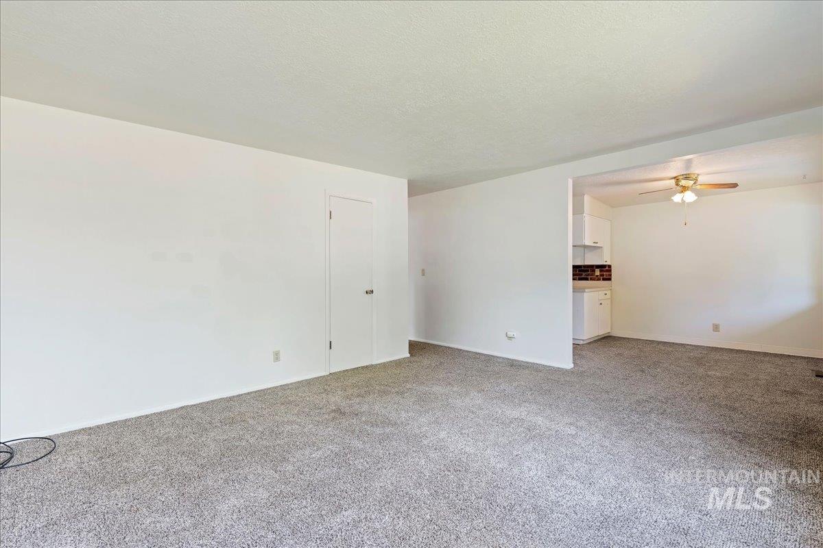 6315 W Dorian Street, Boise, Idaho 83709, 3 Bedrooms, 1 Bathroom, Residential For Sale, Price $319,900,MLS 98997132