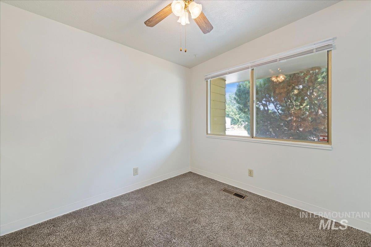 6315 W Dorian Street, Boise, Idaho 83709, 3 Bedrooms, 1 Bathroom, Residential For Sale, Price $319,900,MLS 98997132