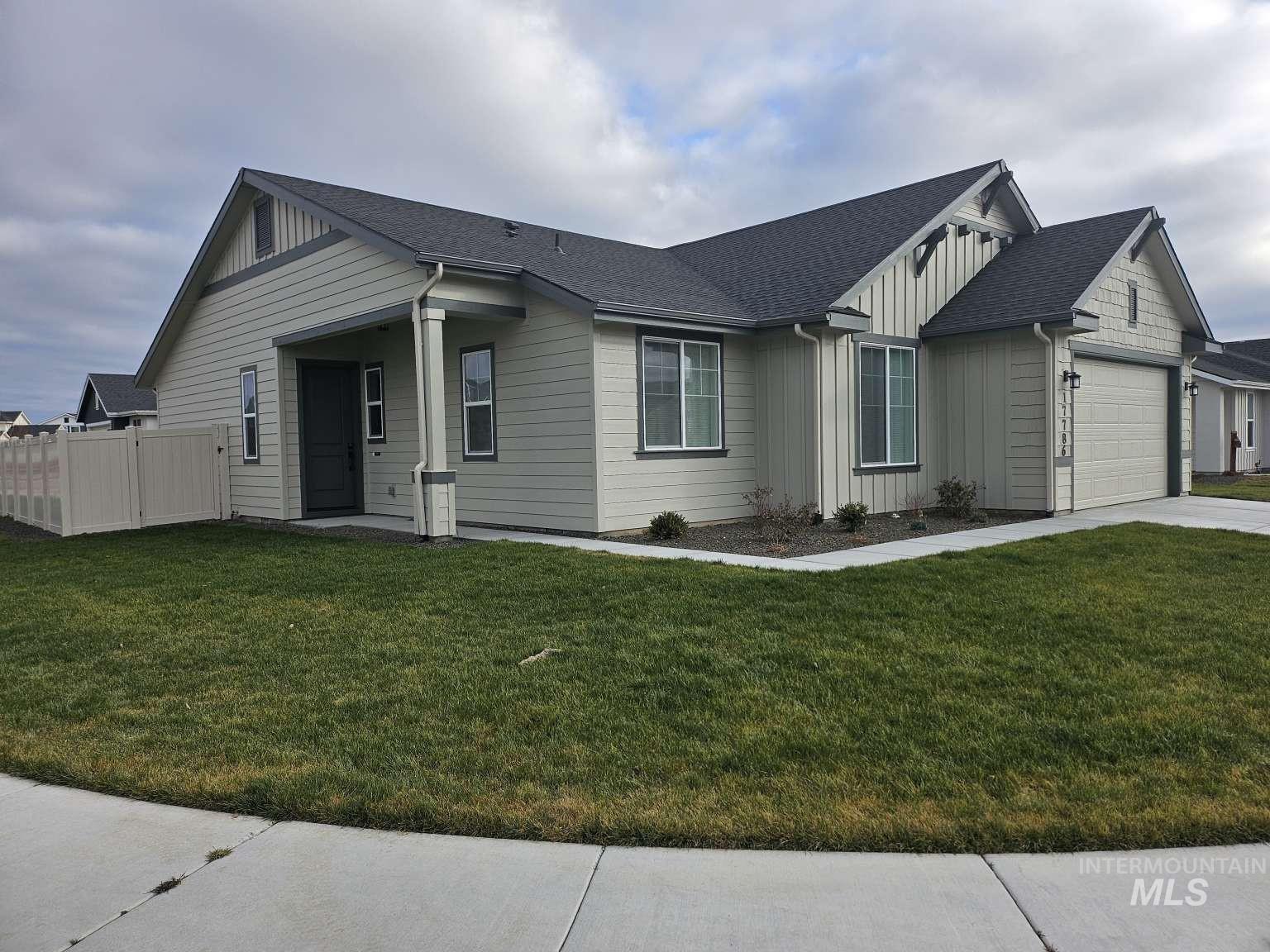 17786 N Peltzer Ave, Nampa, Idaho 83687, 3 Bedrooms, 2 Bathrooms, Residential For Sale, Price $460,000,MLS 98997134