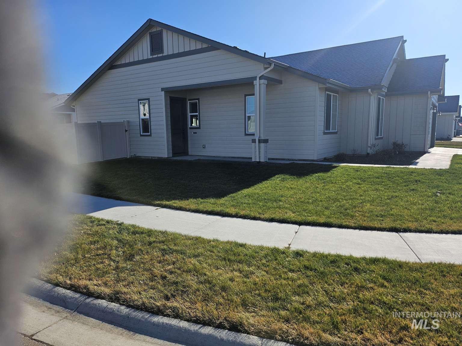 17786 N Peltzer Ave, Nampa, Idaho 83687, 3 Bedrooms, 2 Bathrooms, Residential For Sale, Price $460,000,MLS 98997134