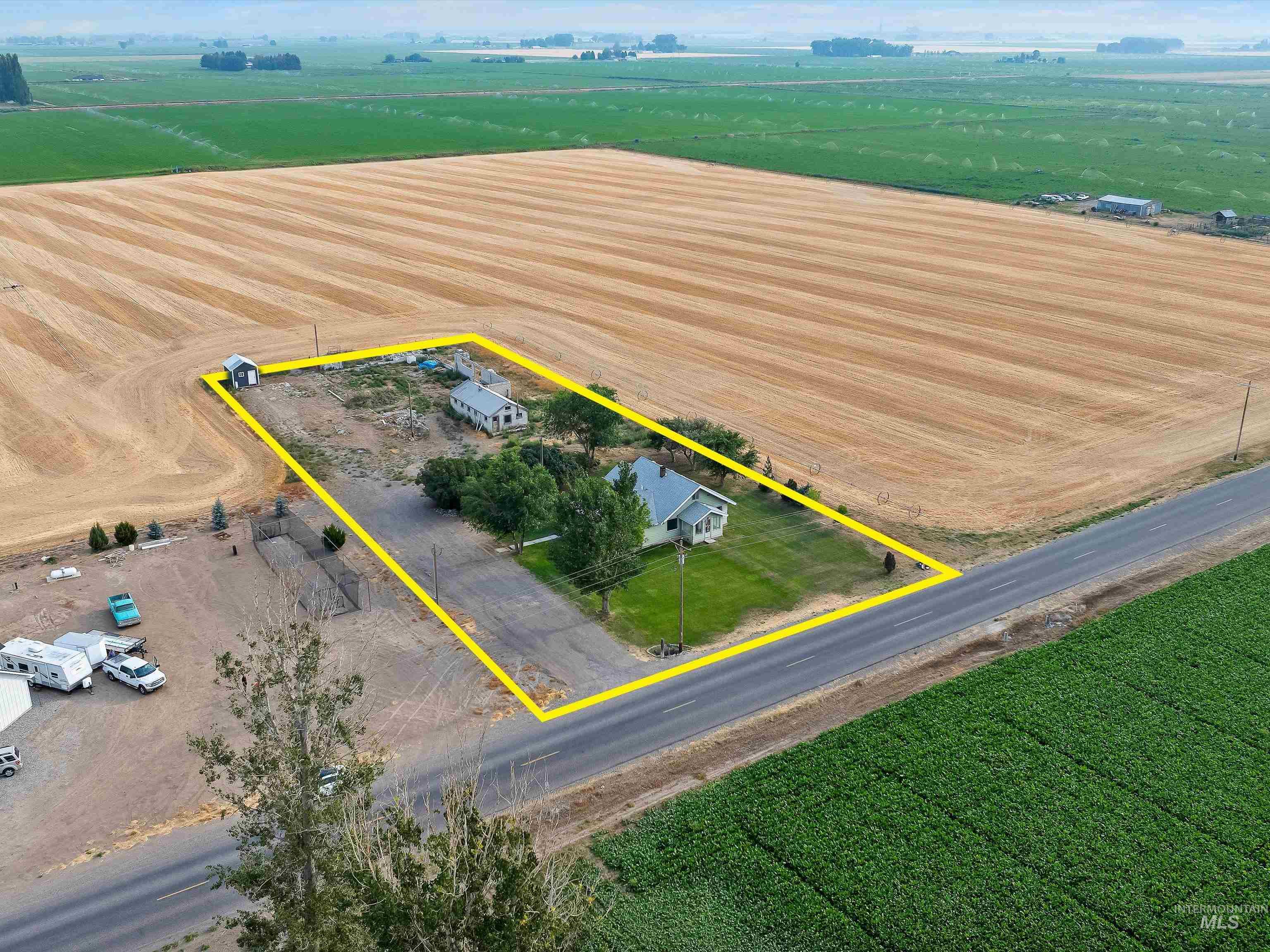 211 W 200 N, Rupert, Idaho 83350, 4 Bedrooms, 1 Bathroom, Residential For Sale, Price $325,000, 98997135