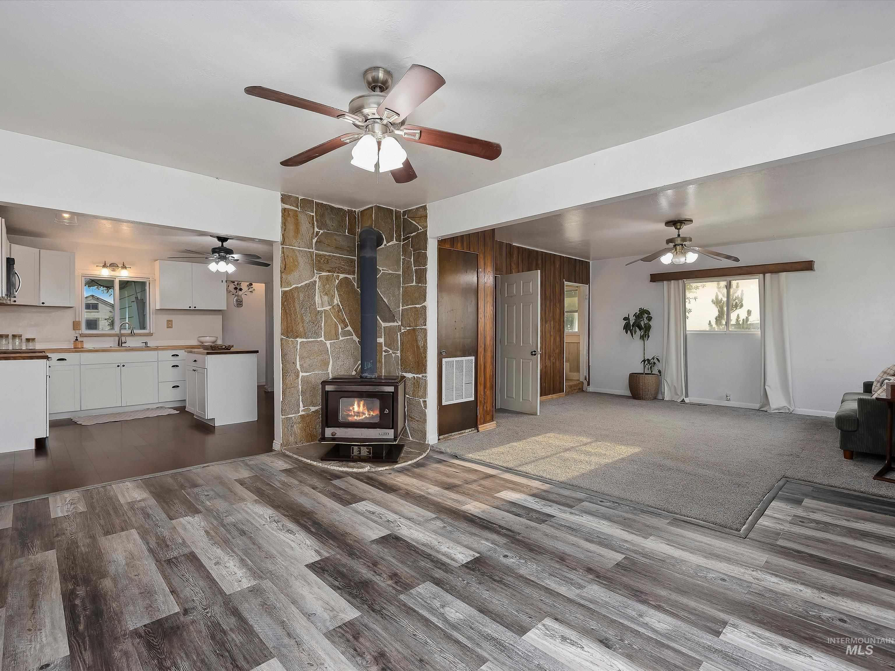 211 W 200 N, Rupert, Idaho 83350, 4 Bedrooms, 1 Bathroom, Residential For Sale, Price $325,000, 98997135