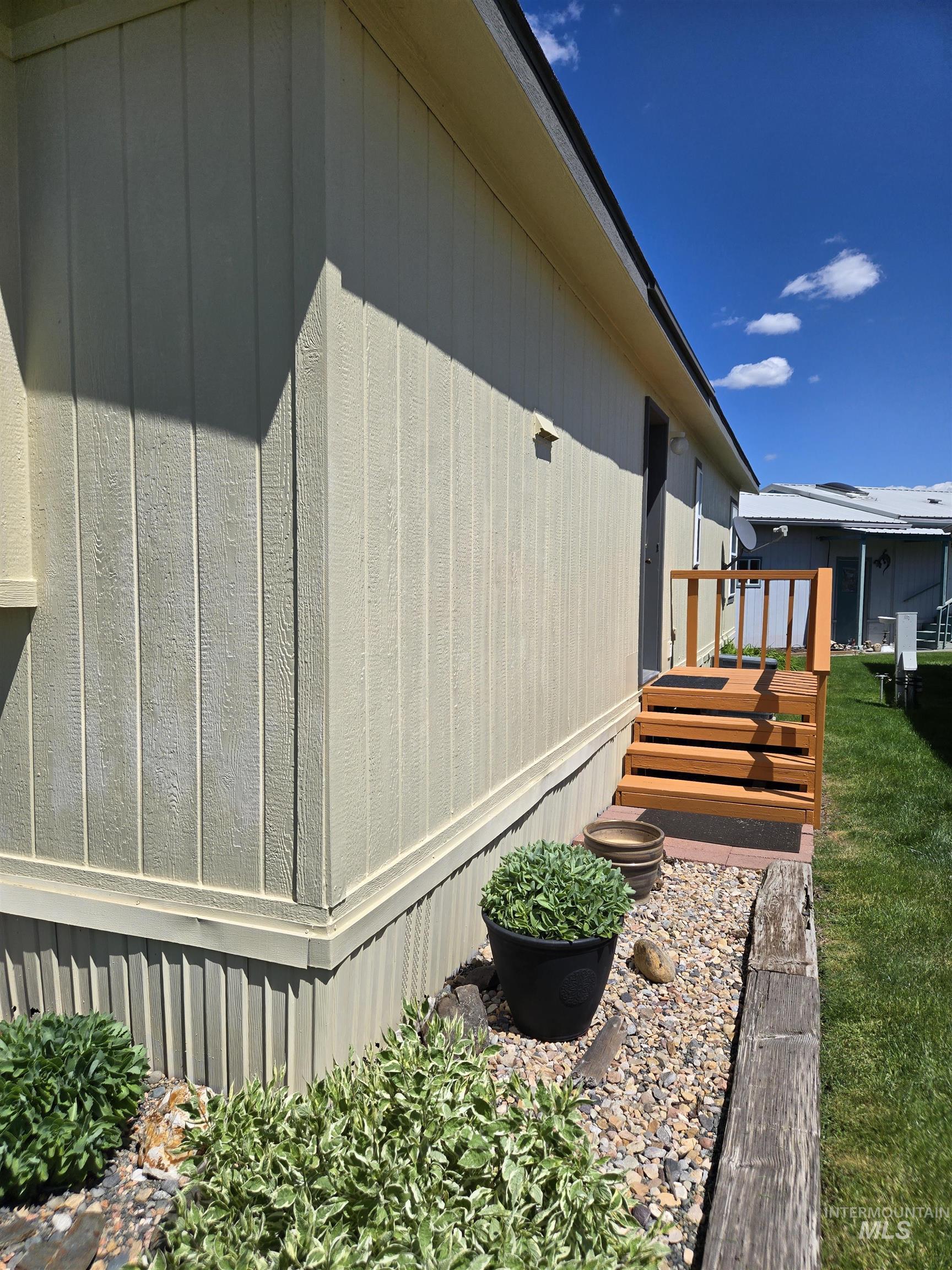 2750 Alden Rd, Fruitland, Idaho 83619, 2 Bedrooms, 2 Bathrooms, Residential For Sale, Price $79,500,MLS 98997139