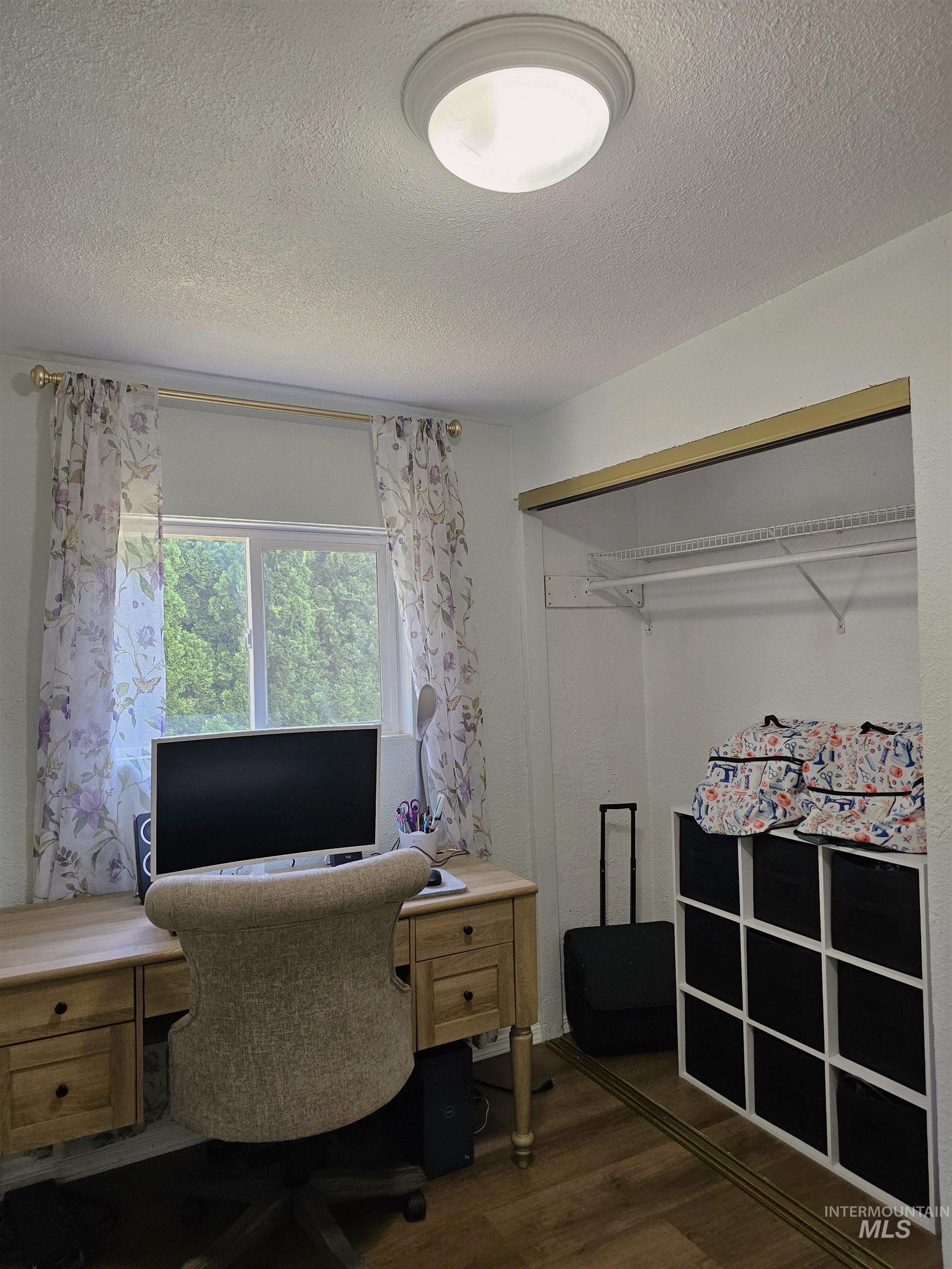 713 1/2 Airway Ave, Lewiston, Idaho 83501, 2 Bedrooms, 1 Bathroom, Residential For Sale, Price $299,900,MLS 98997140