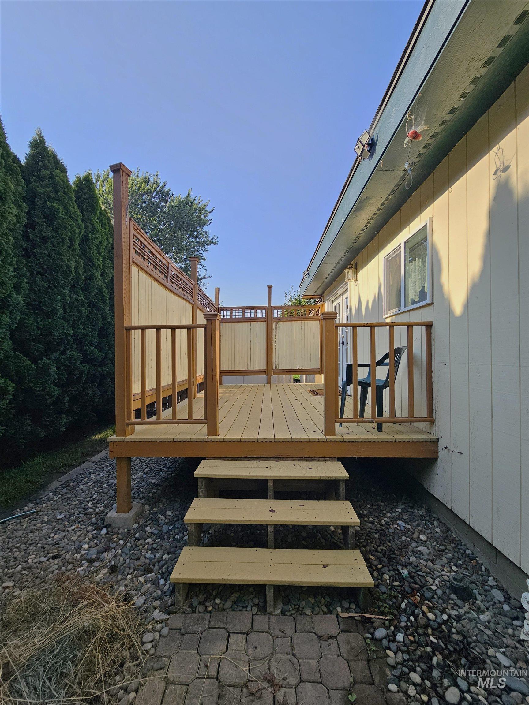 713 1/2 Airway Ave, Lewiston, Idaho 83501, 2 Bedrooms, 1 Bathroom, Residential For Sale, Price $299,900,MLS 98997140