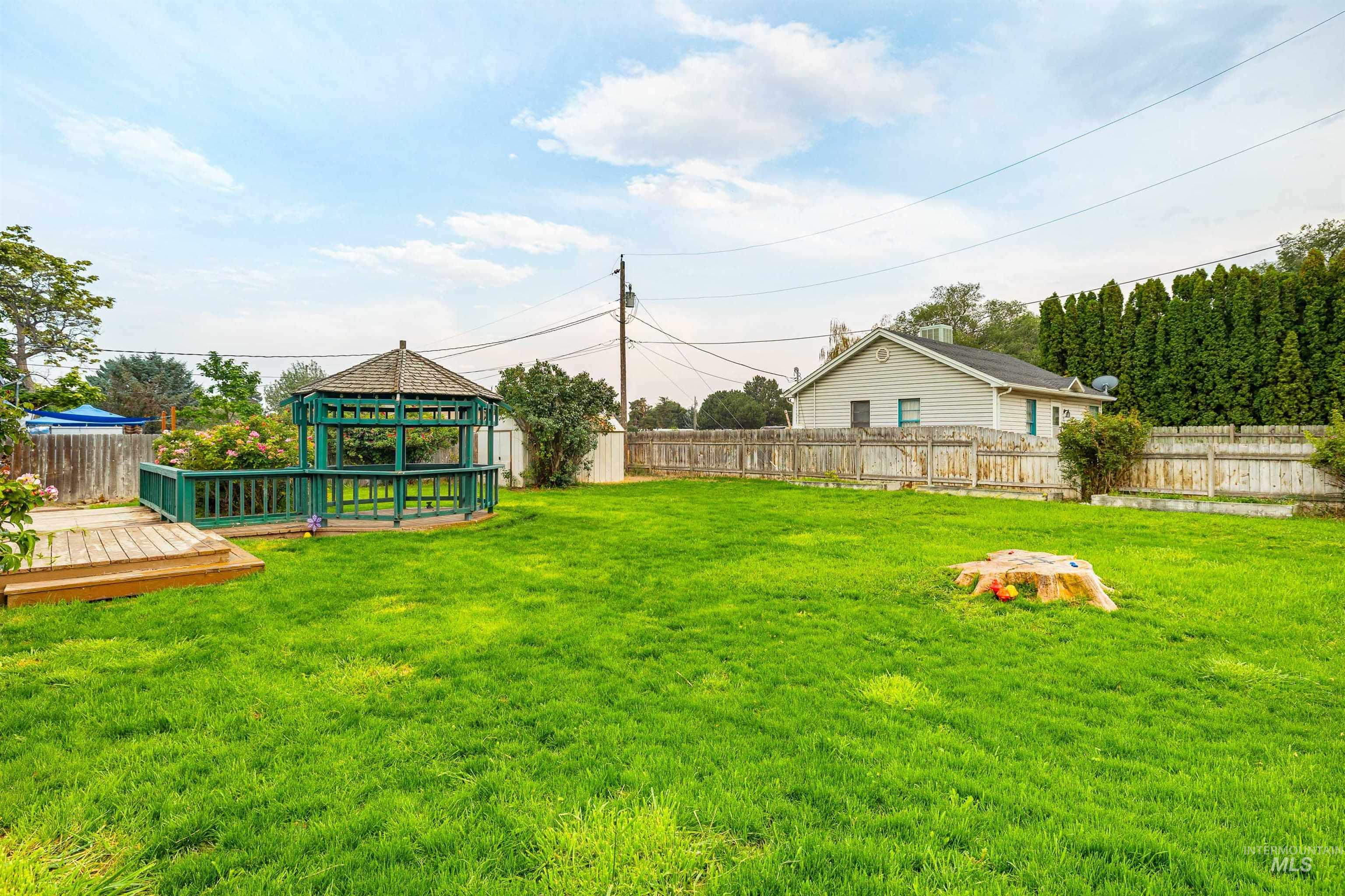 365 Caswell Ave. West, Twin Falls, Idaho 83301, 2 Bedrooms, 1 Bathroom, Residential For Sale, Price $280,000,MLS 98997144
