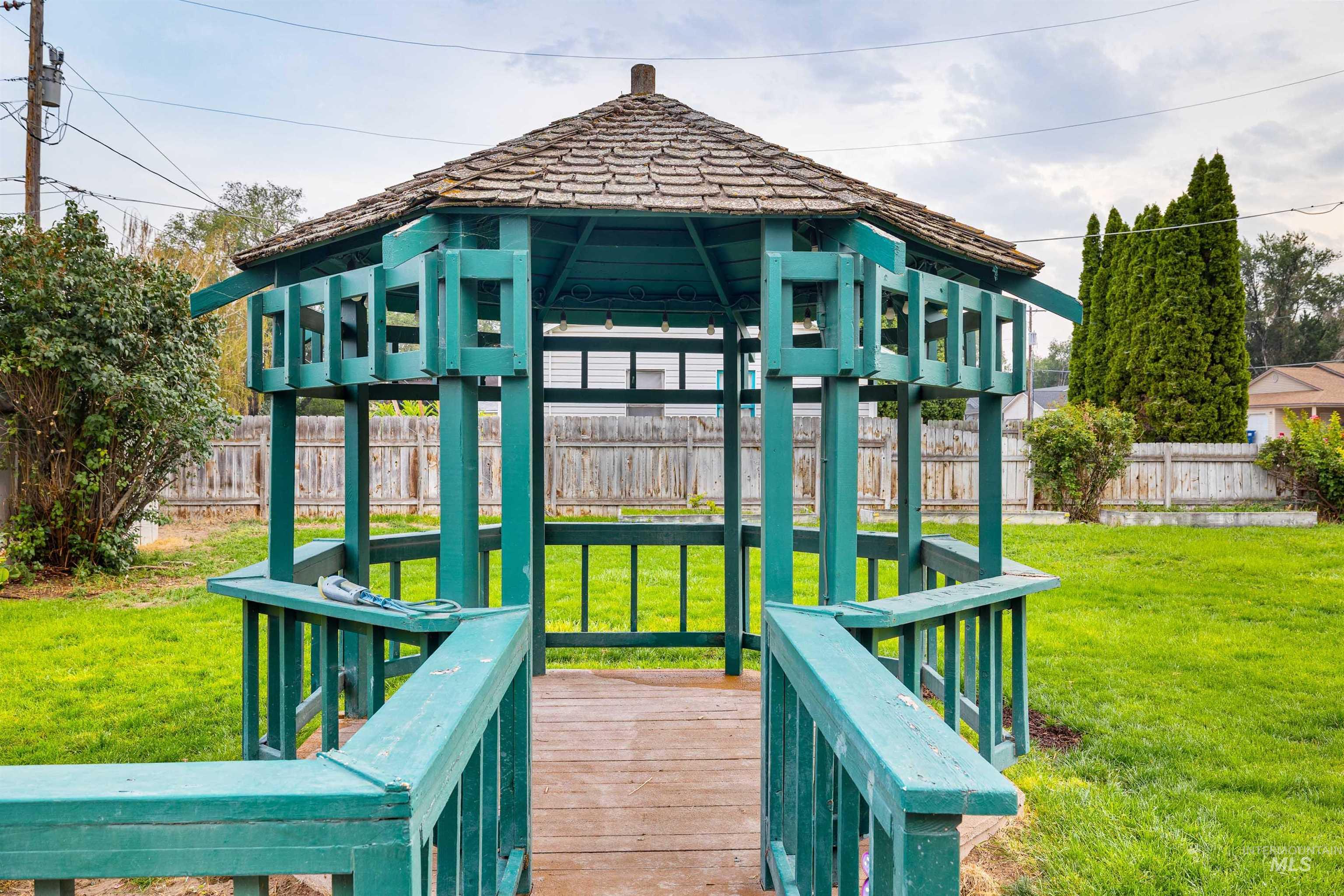 365 Caswell Ave. West, Twin Falls, Idaho 83301, 2 Bedrooms, 1 Bathroom, Residential For Sale, Price $280,000,MLS 98997144