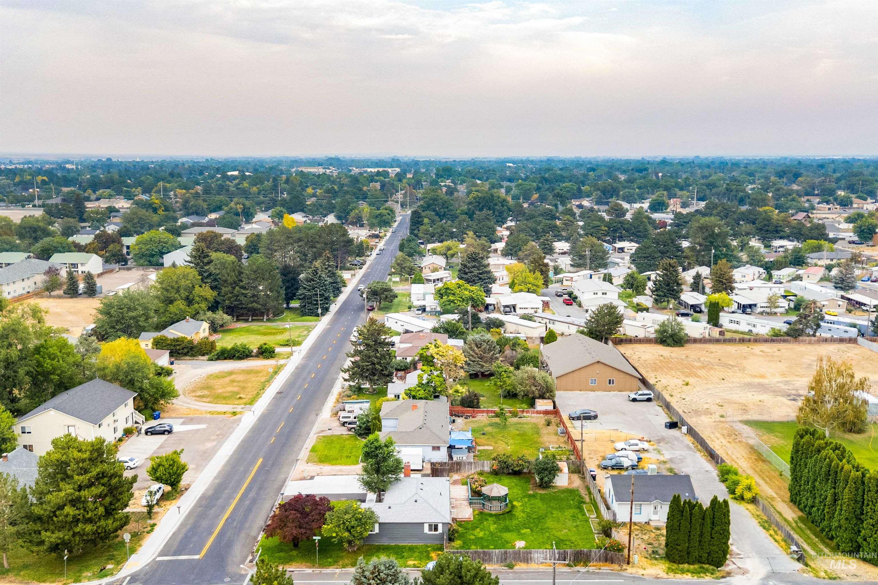 365 Caswell Ave. West, Twin Falls, Idaho 83301, 2 Bedrooms, 1 Bathroom, Residential For Sale, Price $280,000,MLS 98997144