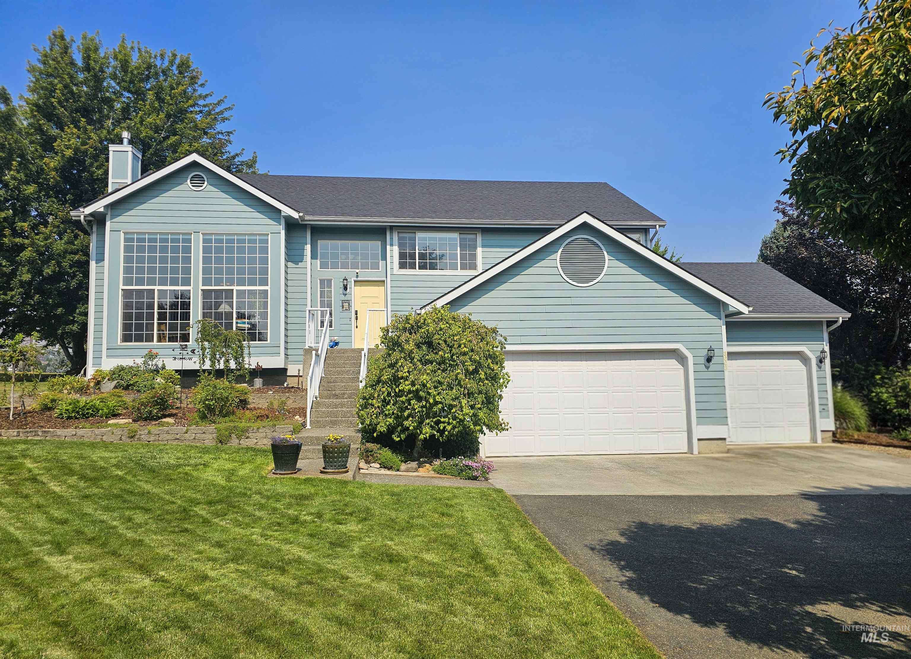 3608 Masters Drive, Clarkston, Washington 99403, 4 Bedrooms, 3 Bathrooms, Residential For Sale, Price $595,000,MLS 98997146