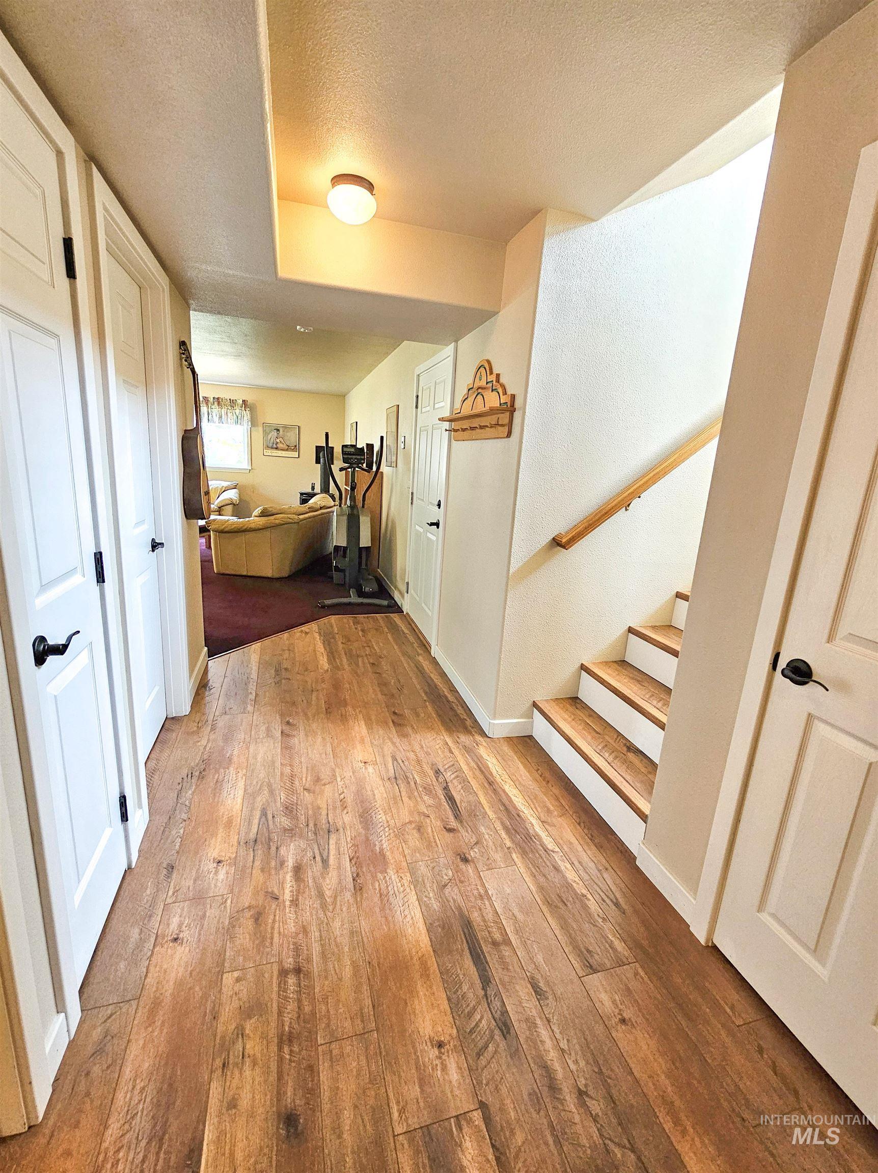 3608 Masters Drive, Clarkston, Washington 99403, 4 Bedrooms, 3 Bathrooms, Residential For Sale, Price $595,000,MLS 98997146