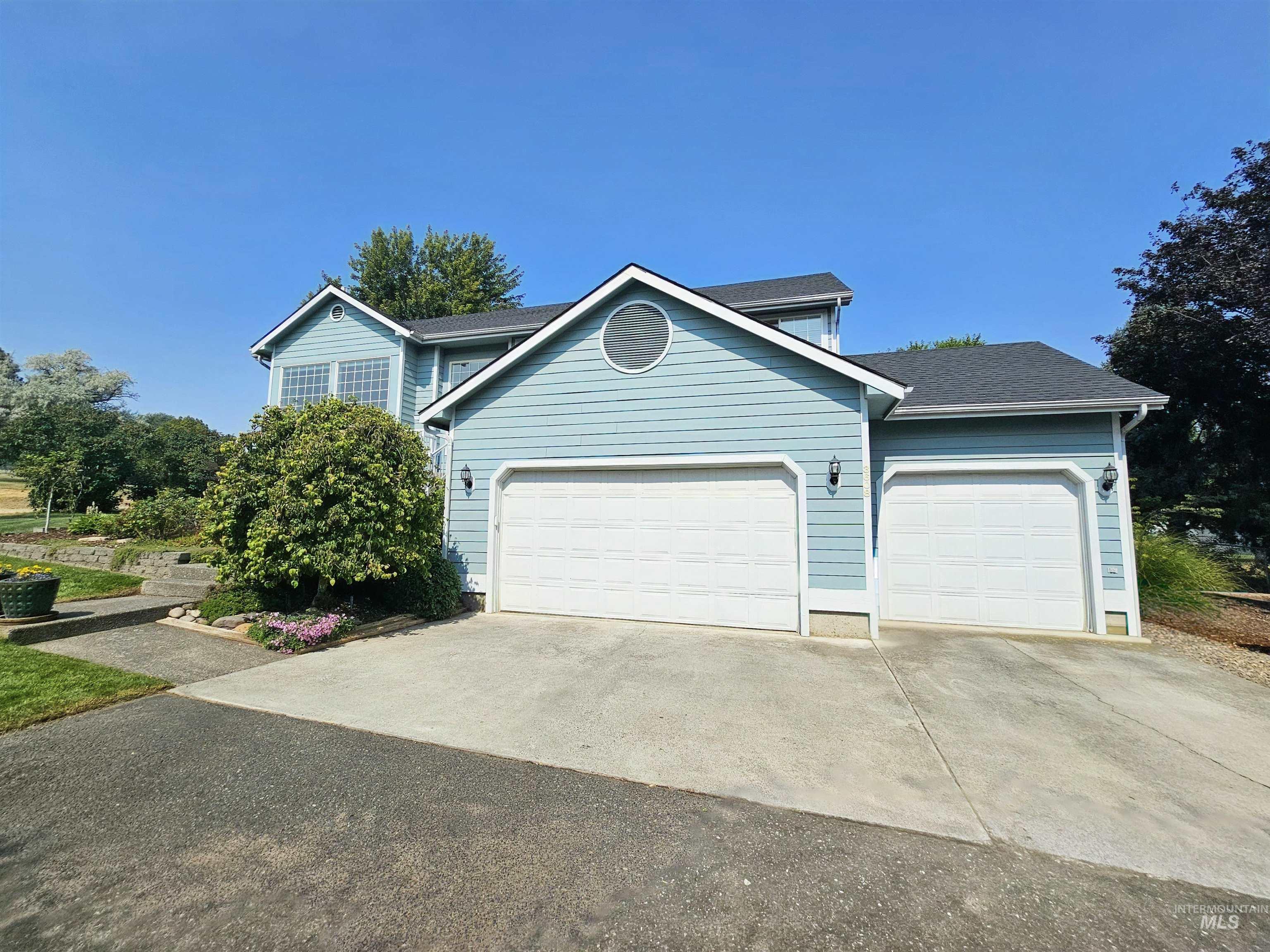 3608 Masters Drive, Clarkston, Washington 99403, 4 Bedrooms, 3 Bathrooms, Residential For Sale, Price $595,000,MLS 98997146