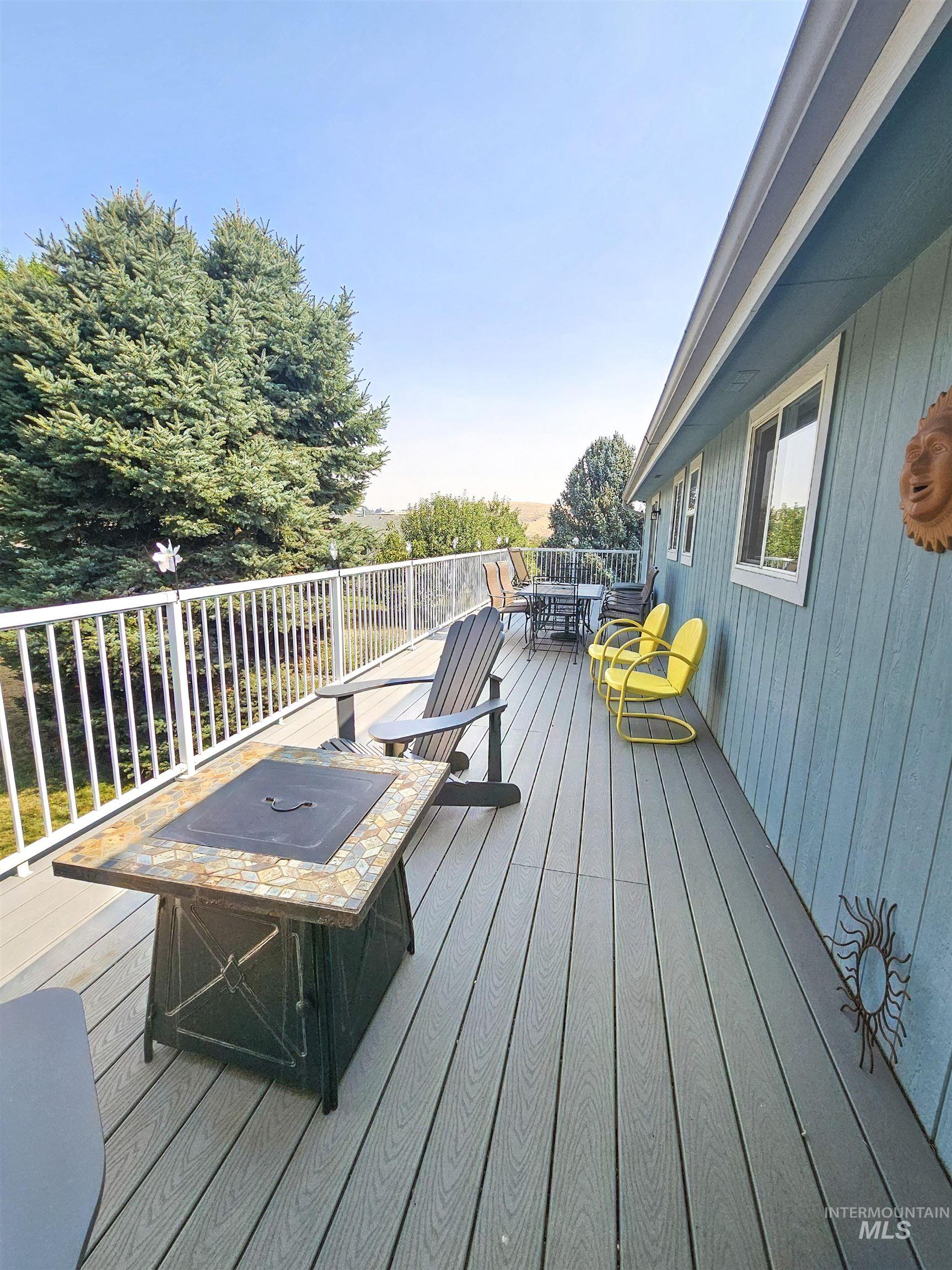 3608 Masters Drive, Clarkston, Washington 99403, 4 Bedrooms, 3 Bathrooms, Residential For Sale, Price $595,000,MLS 98997146