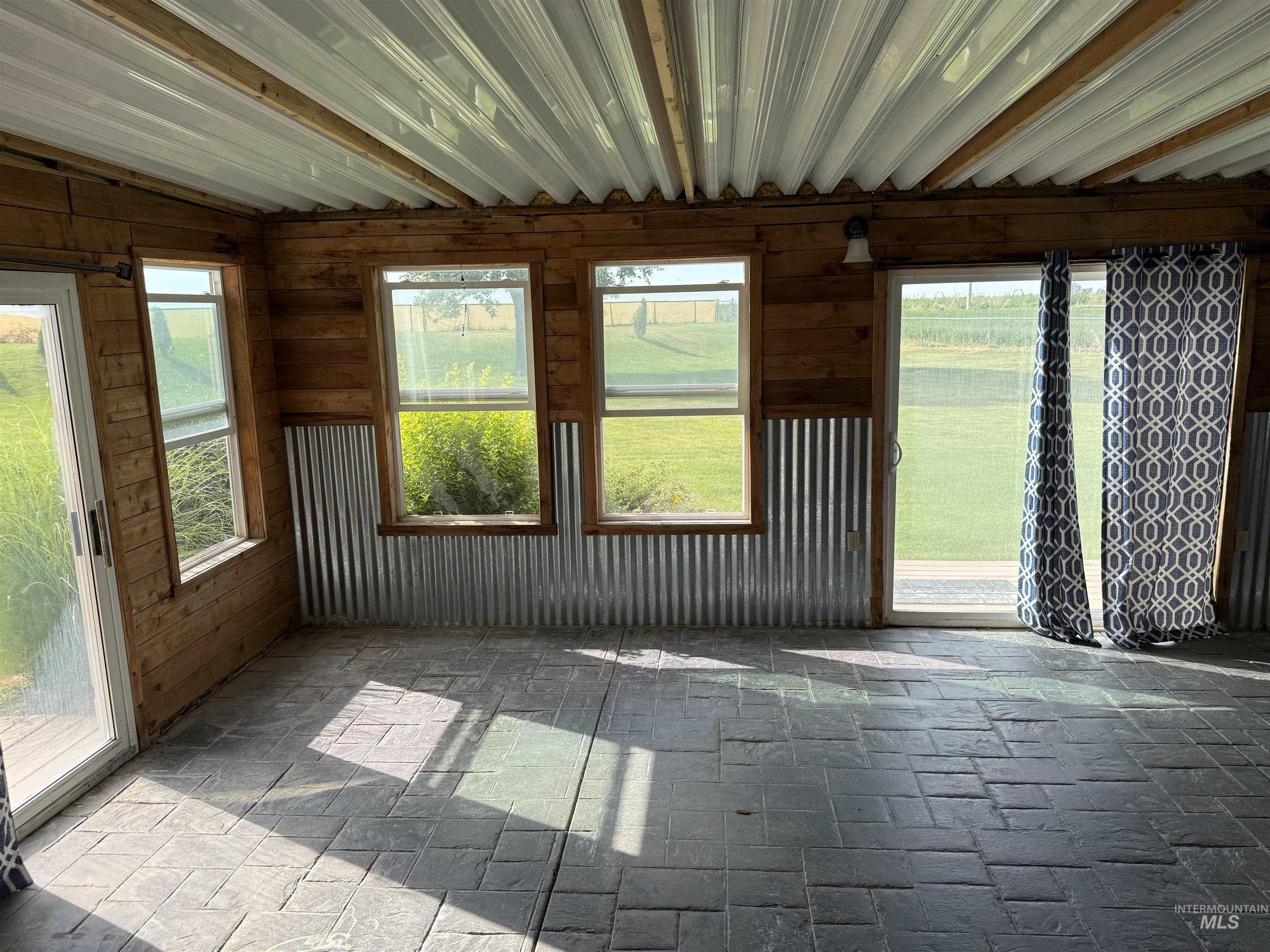 288 S 123 W, Burley, Idaho 83318, 5 Bedrooms, 3.5 Bathrooms, Residential For Sale, Price $649,500,MLS 98997151