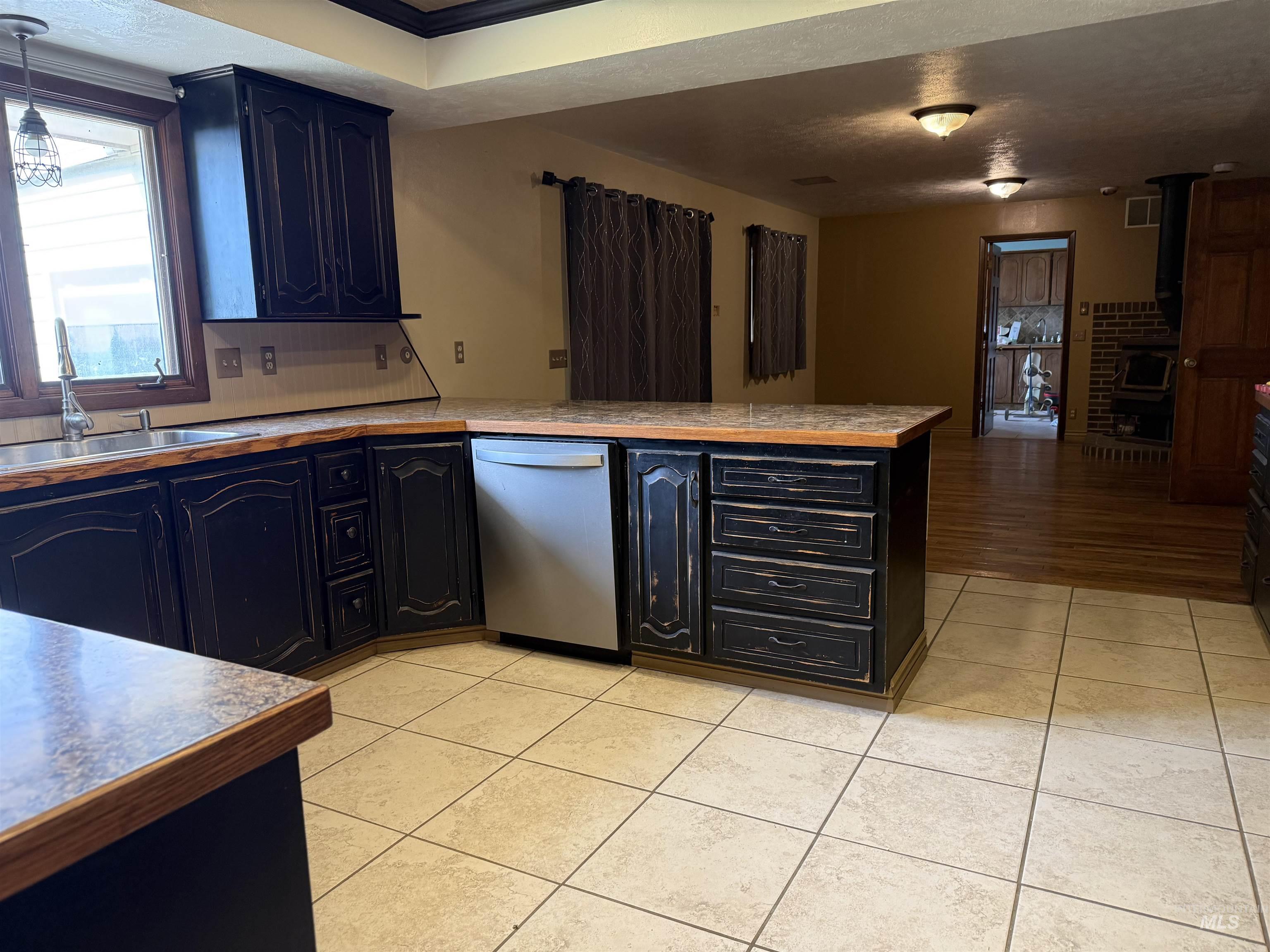 288 S 123 W, Burley, Idaho 83318, 5 Bedrooms, 3.5 Bathrooms, Residential For Sale, Price $649,500,MLS 98997151