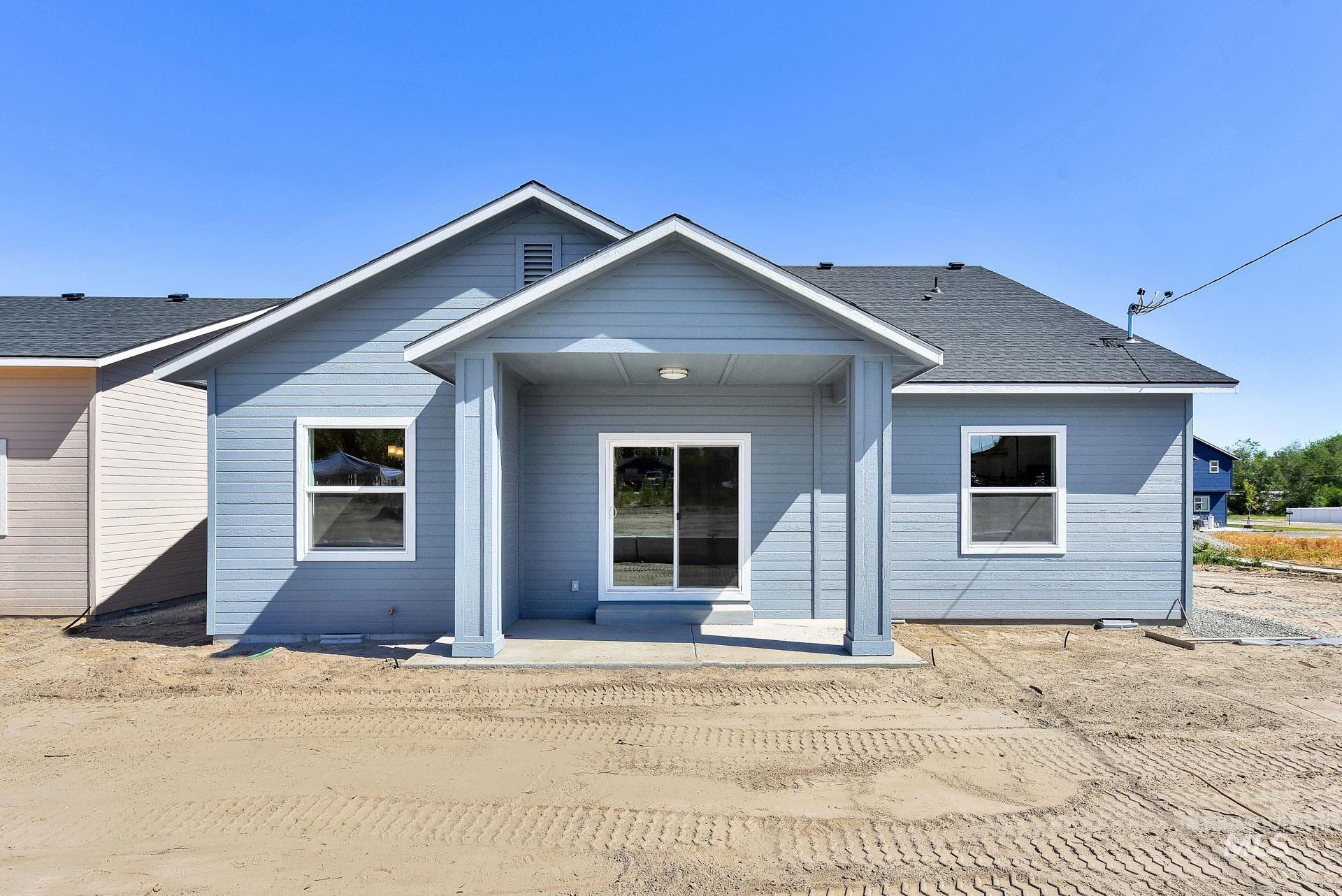 917 Sierra St, Vale, Oregon 97918, 3 Bedrooms, 2 Bathrooms, Residential For Sale, Price $345,000,MLS 98997156