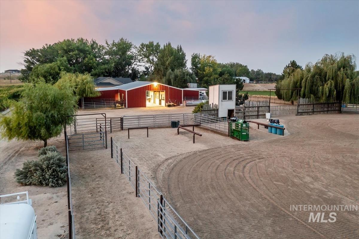 6750 Gold Buckle Way, Marsing, Idaho 83639, 4 Bedrooms, 2 Bathrooms, Residential For Sale, Price $1,575,000,MLS 98997160
