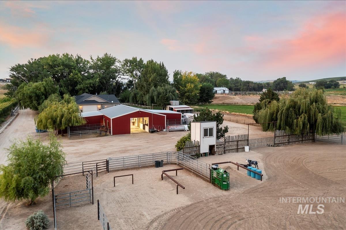 6750 Gold Buckle Way, Marsing, Idaho 83639, 4 Bedrooms, 2 Bathrooms, Residential For Sale, Price $1,575,000,MLS 98997160