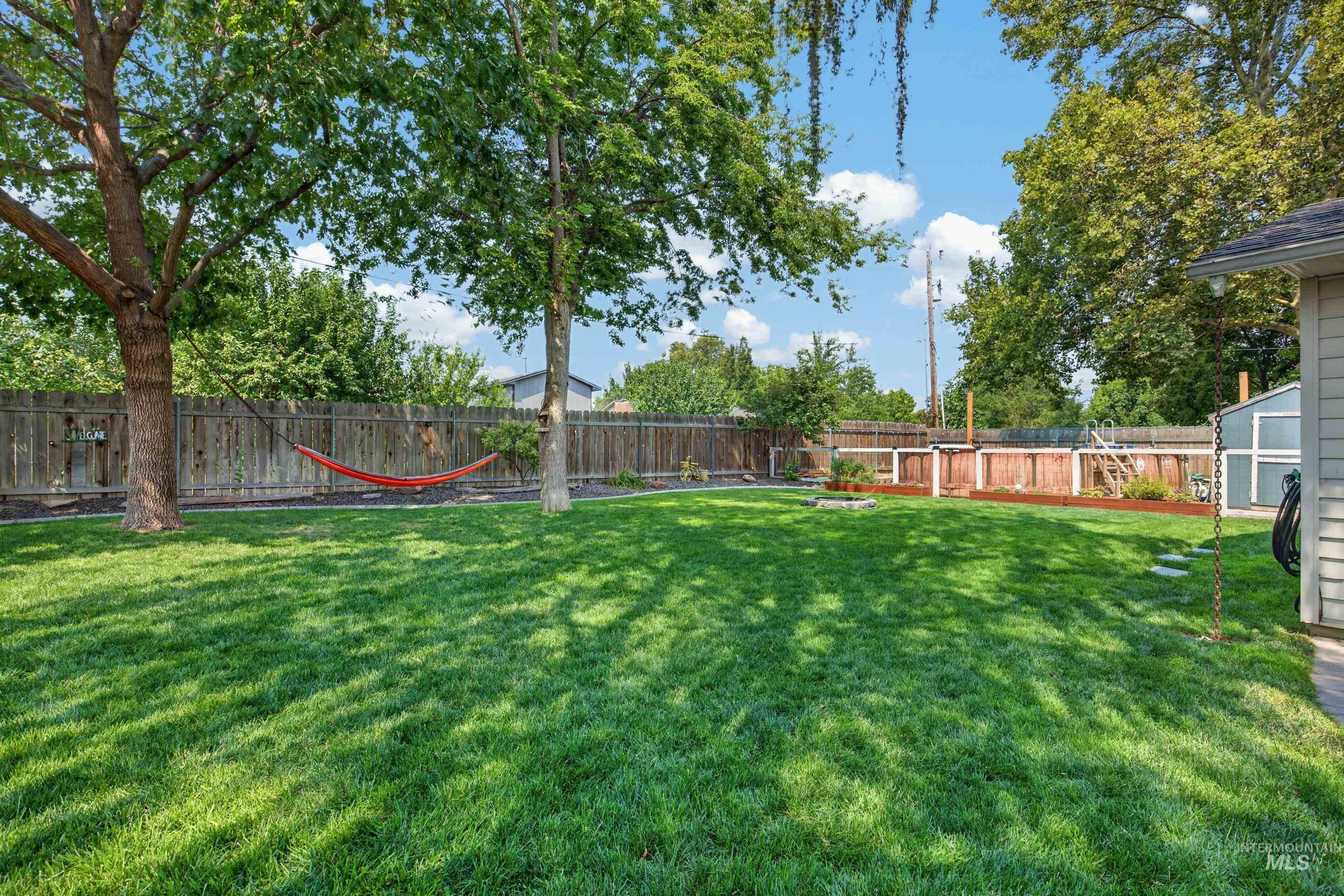 3210 Wisconsin Ave, Caldwell, Idaho 83605, 3 Bedrooms, 2 Bathrooms, Residential For Sale, Price $419,900,MLS 98997161